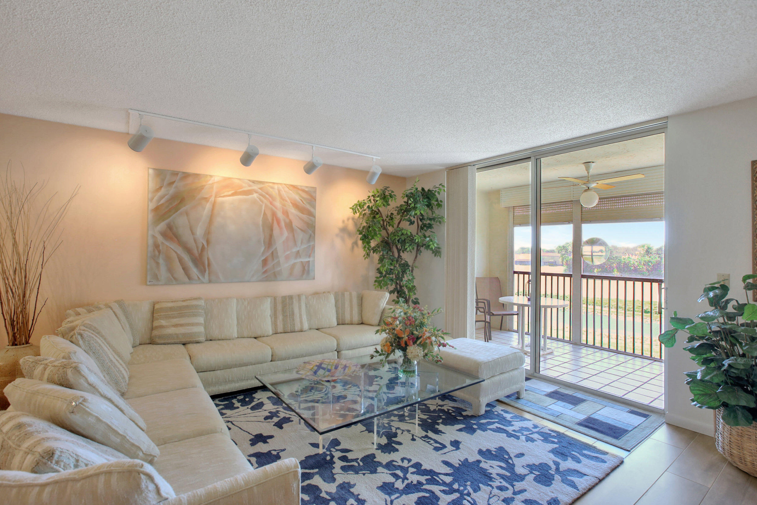 3591 Environ Boulevard A310