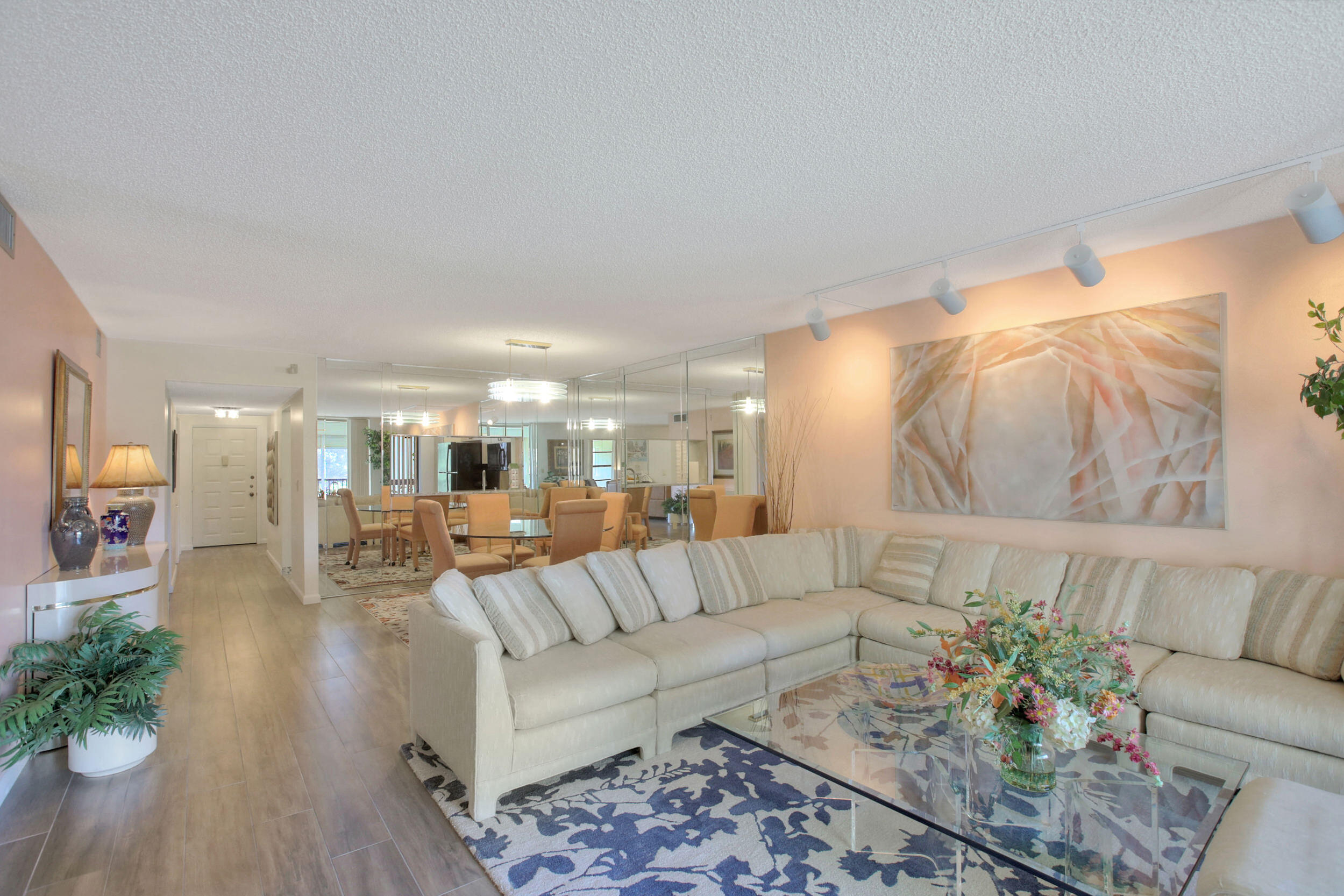 3591 Environ Boulevard A310