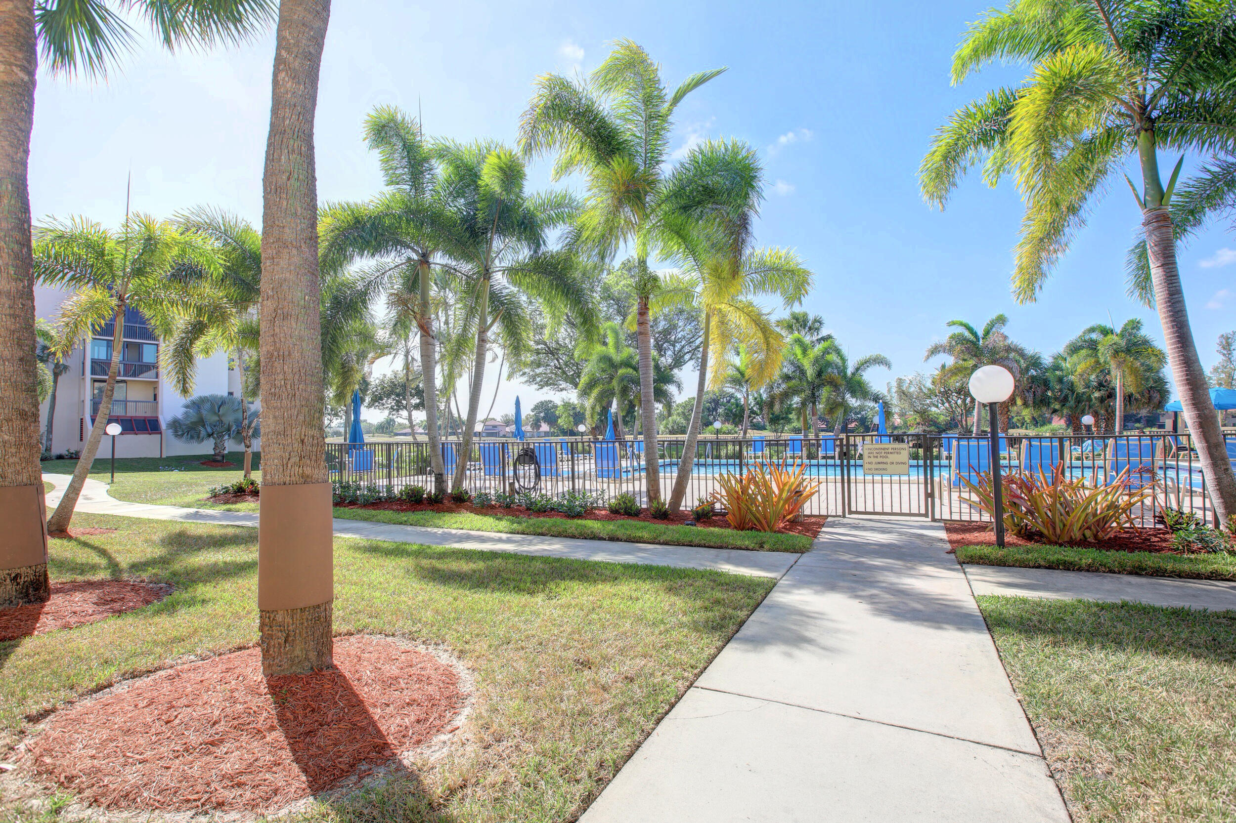3591 Environ Boulevard A310