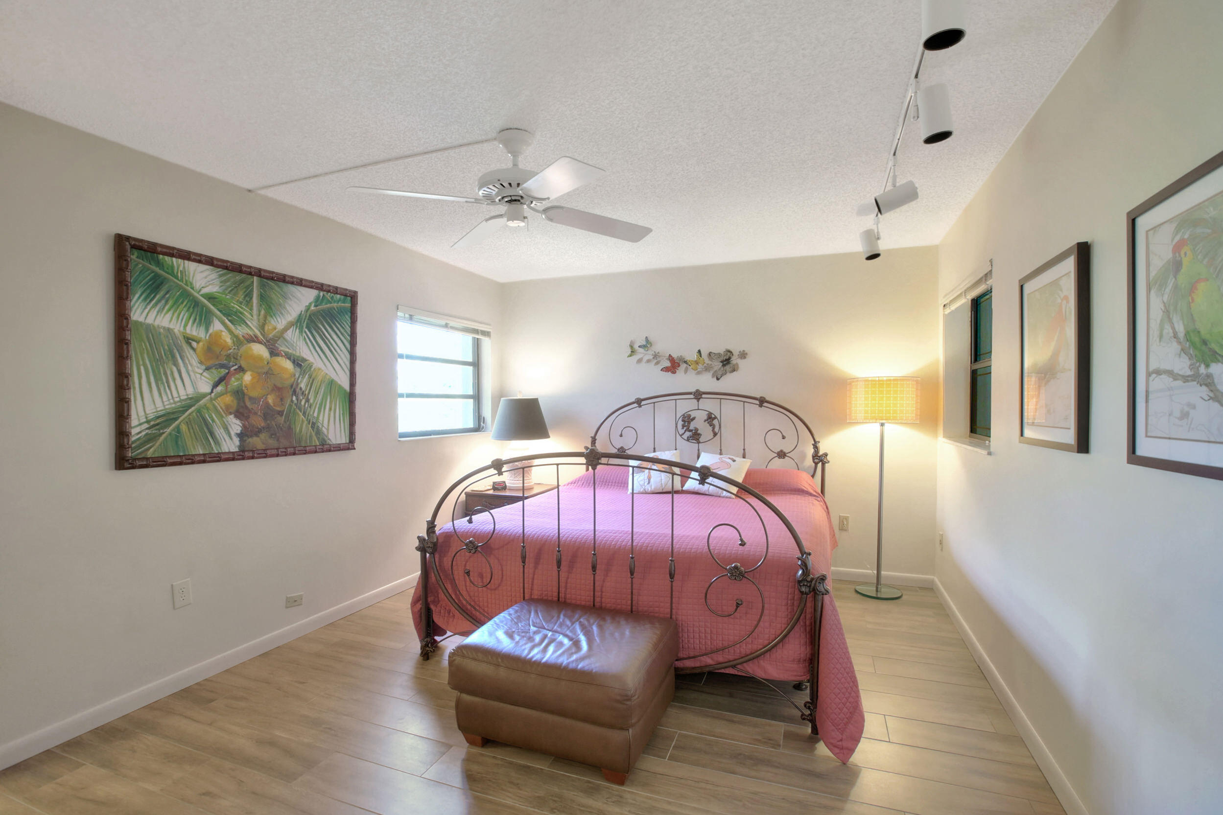 3591 Environ Boulevard A310