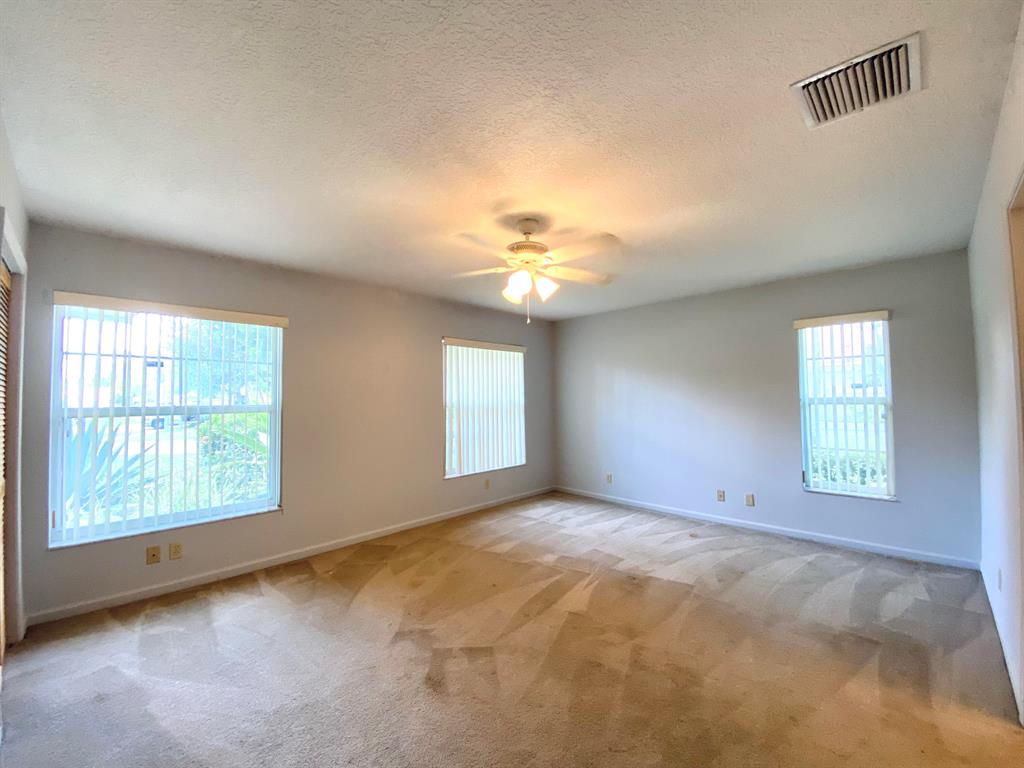 1056 Staghorn Street 1056