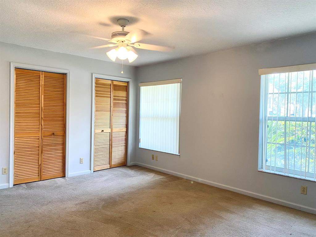 1056 Staghorn Street 1056