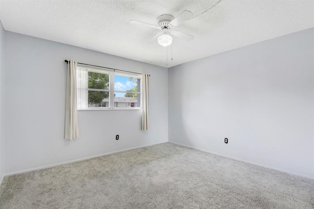 2886 Fernley Drive E 69