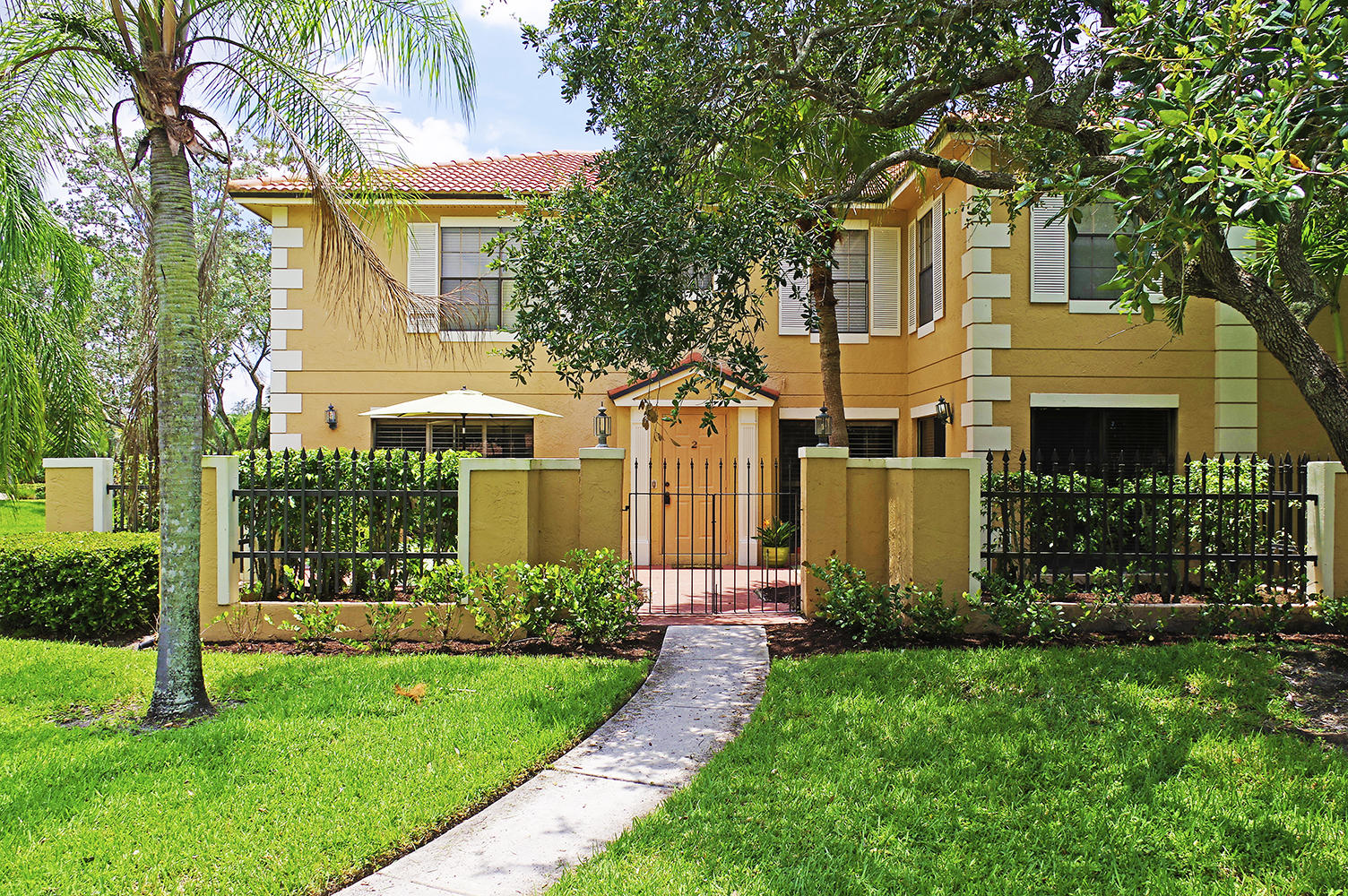 377 Prestwick Lane 2