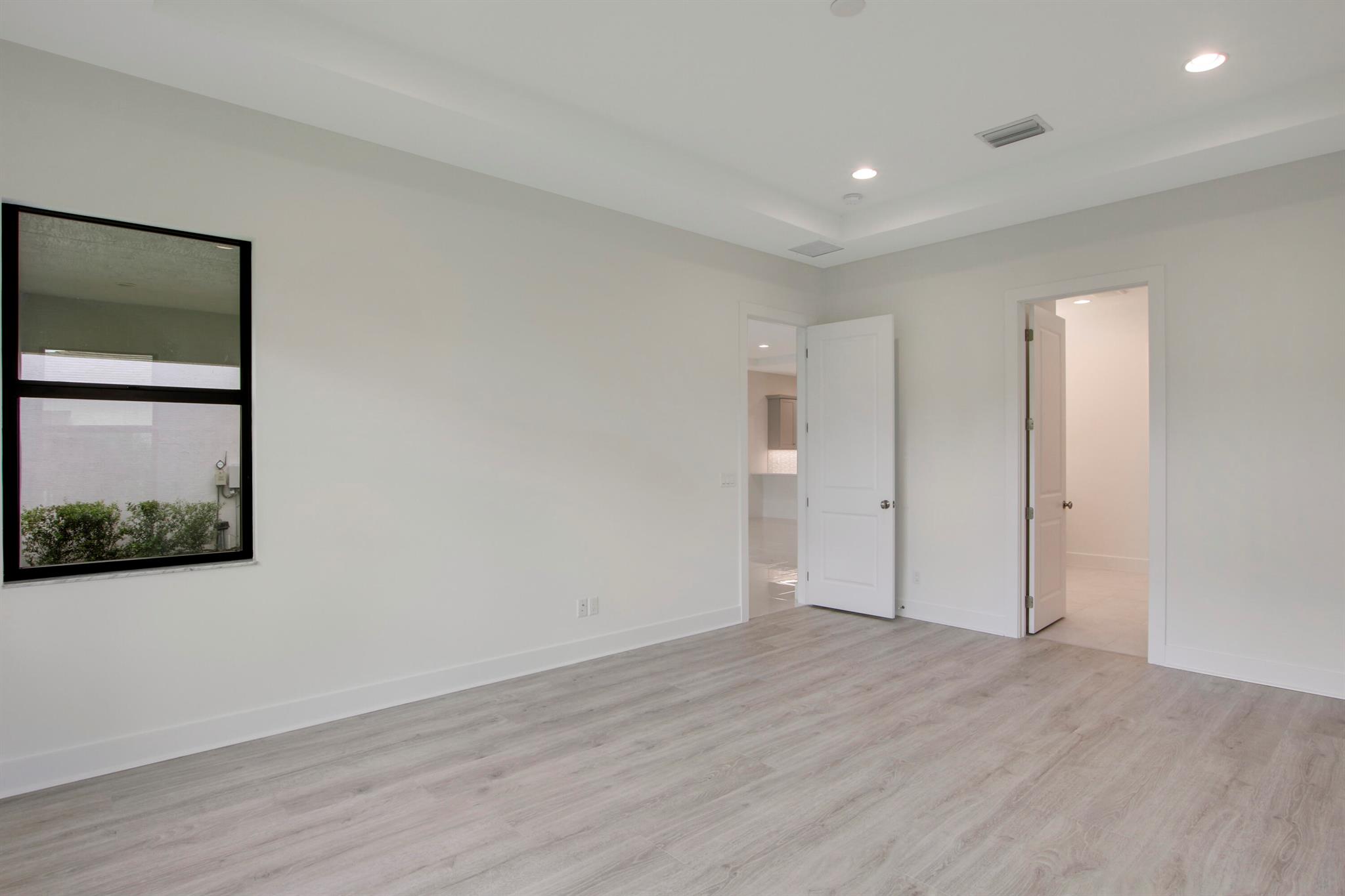 13642 Artisan Circle