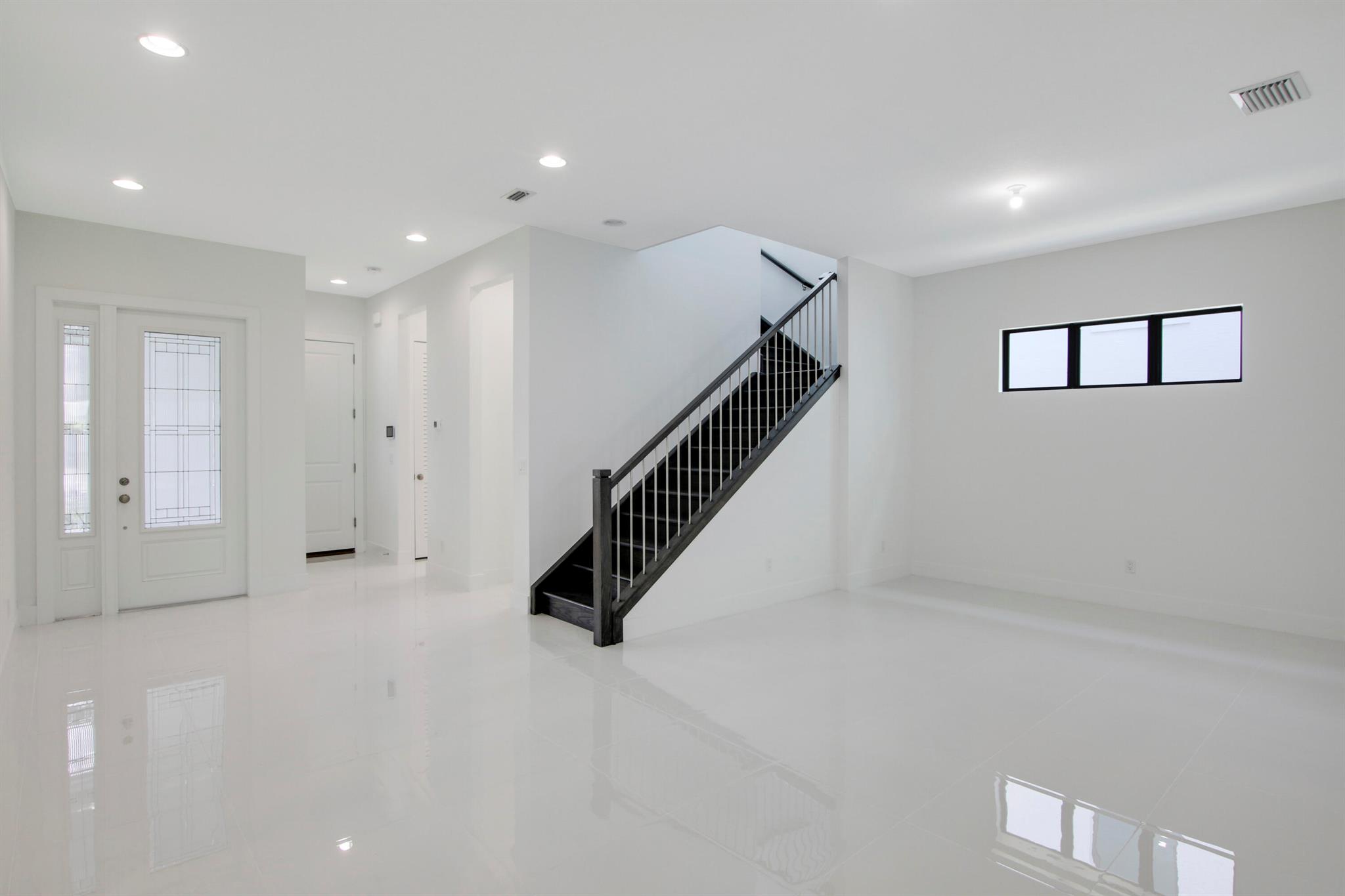 13642 Artisan Circle