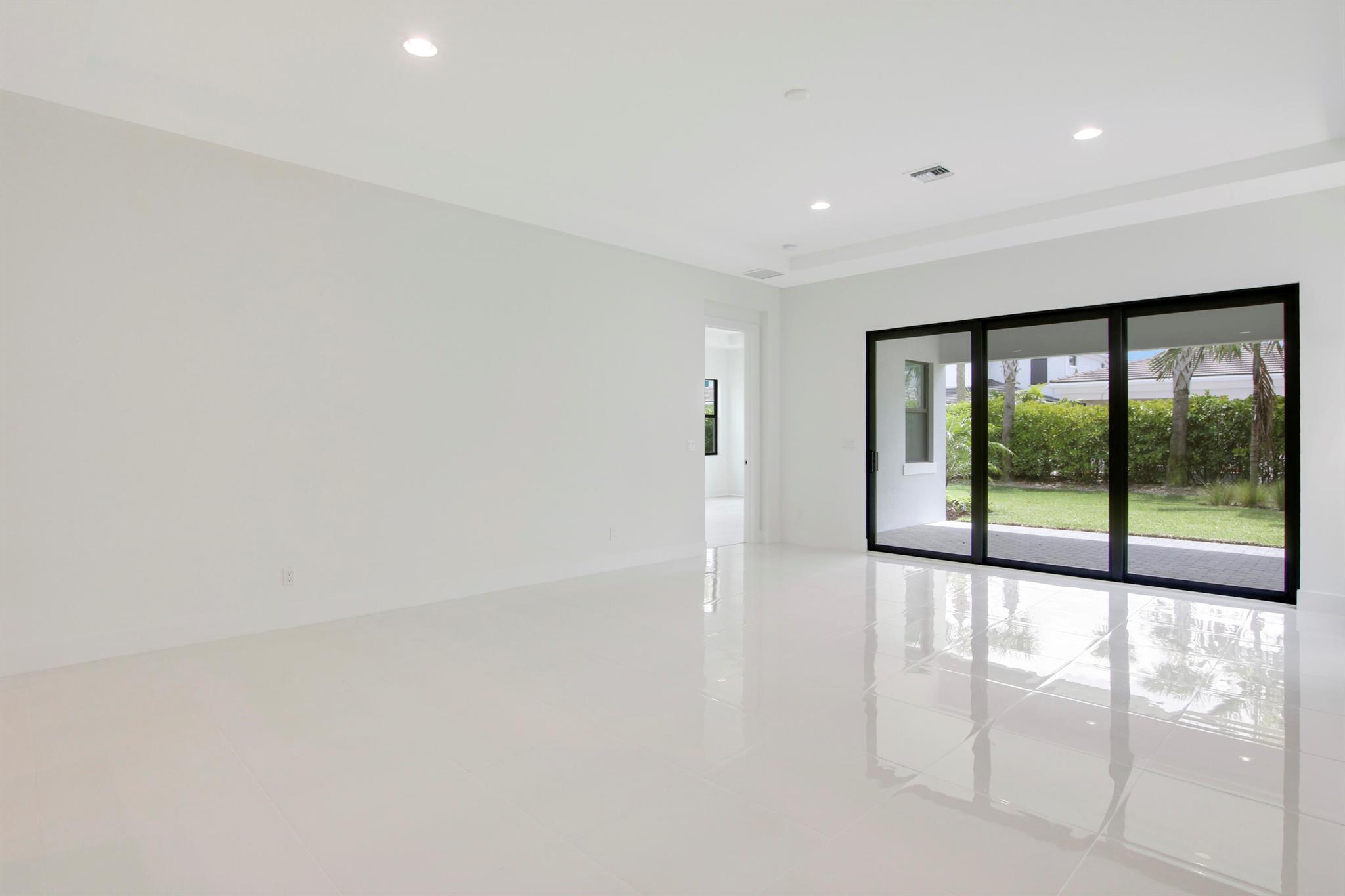 13642 Artisan Circle