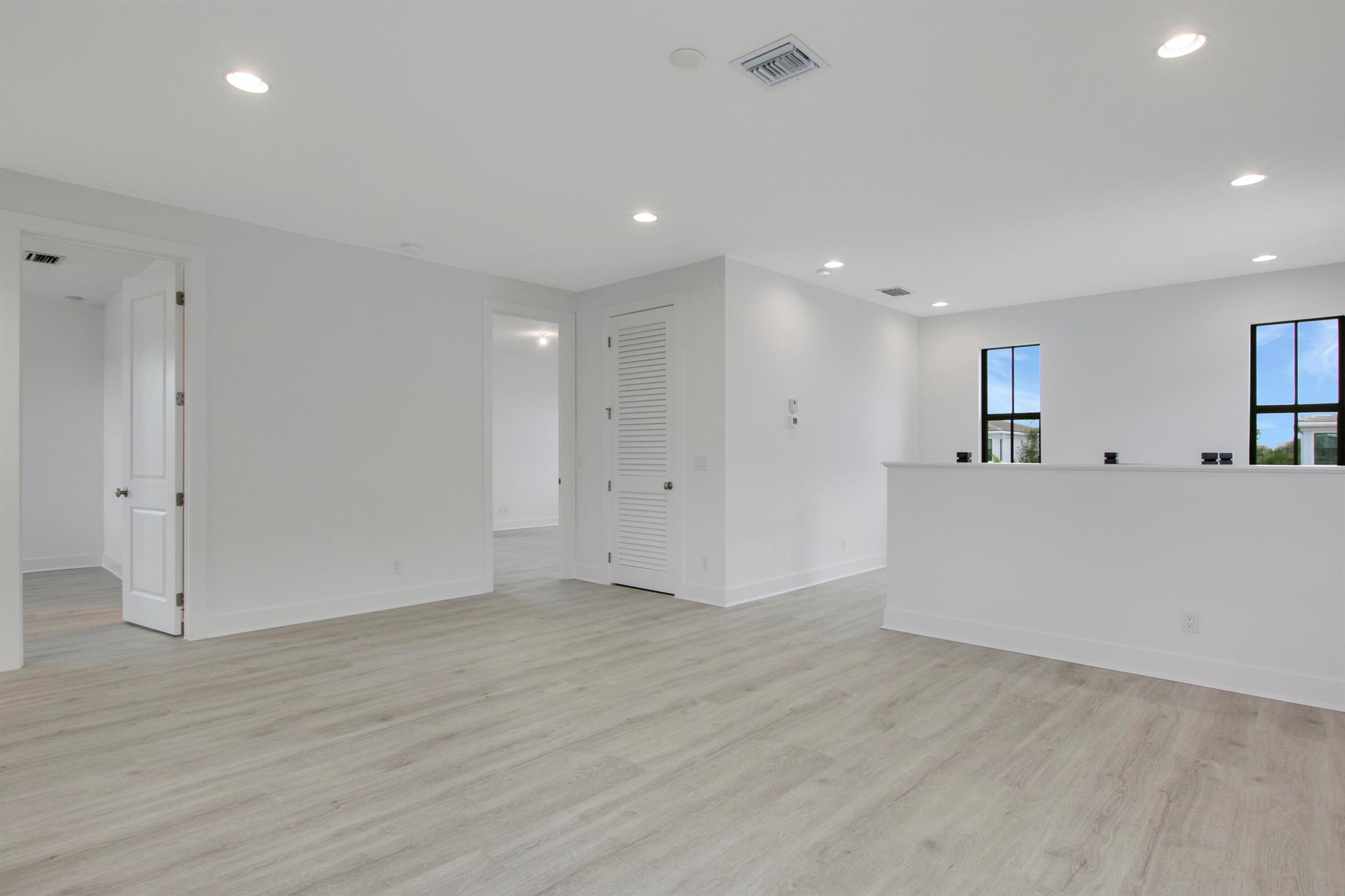13642 Artisan Circle
