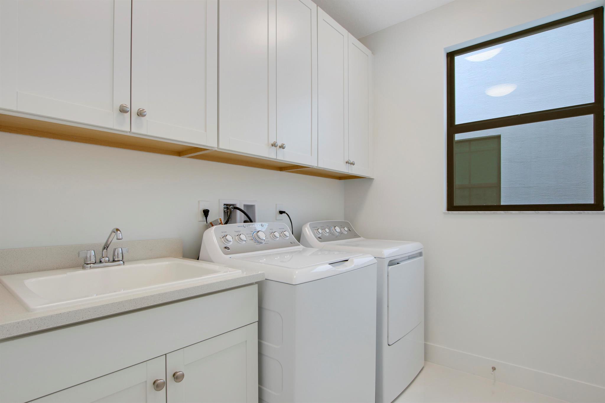 13642 Artisan Circle