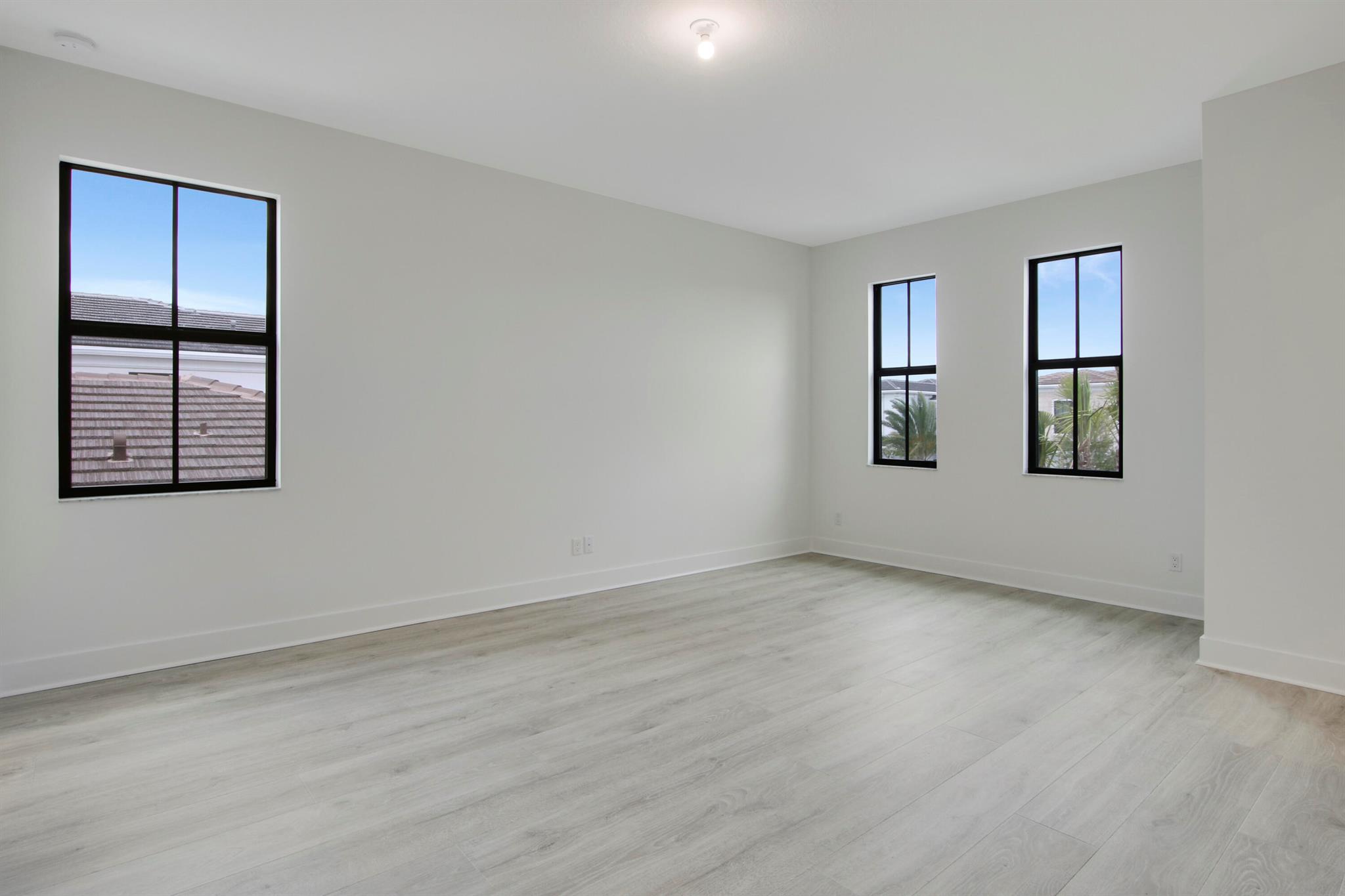 13642 Artisan Circle