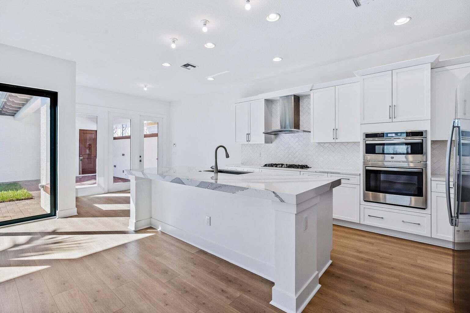 13169 Alton Road