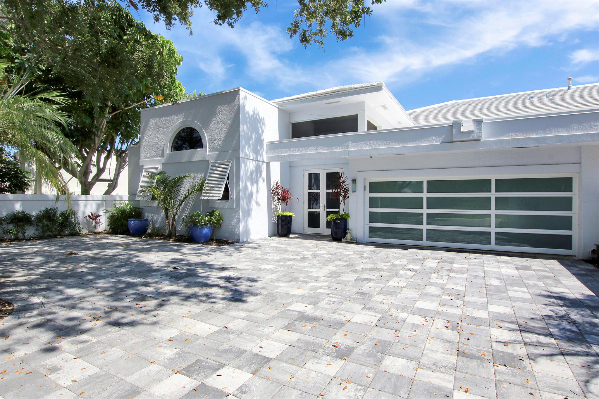 103 Waters Edge Drive