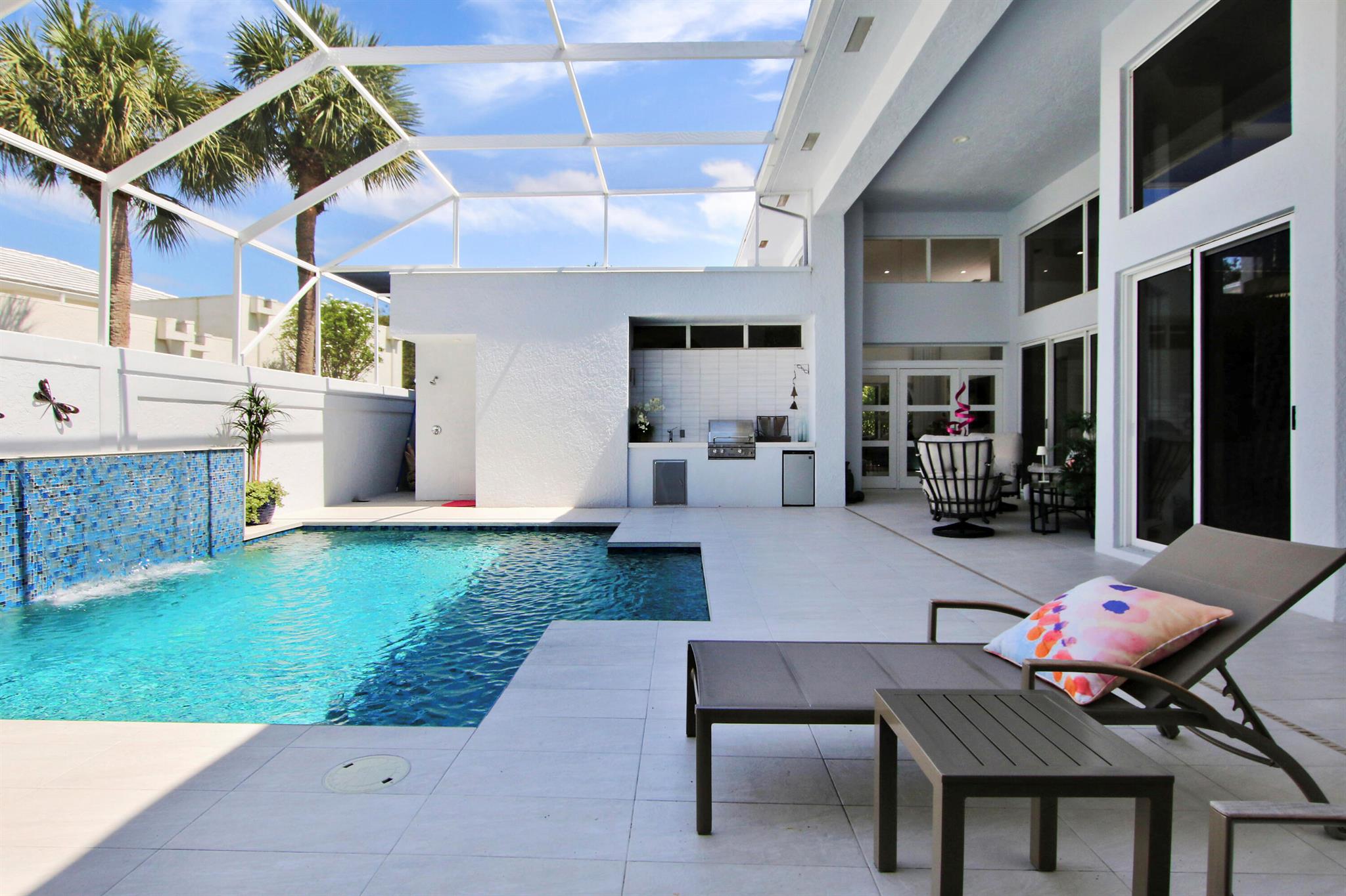 103 Waters Edge Drive