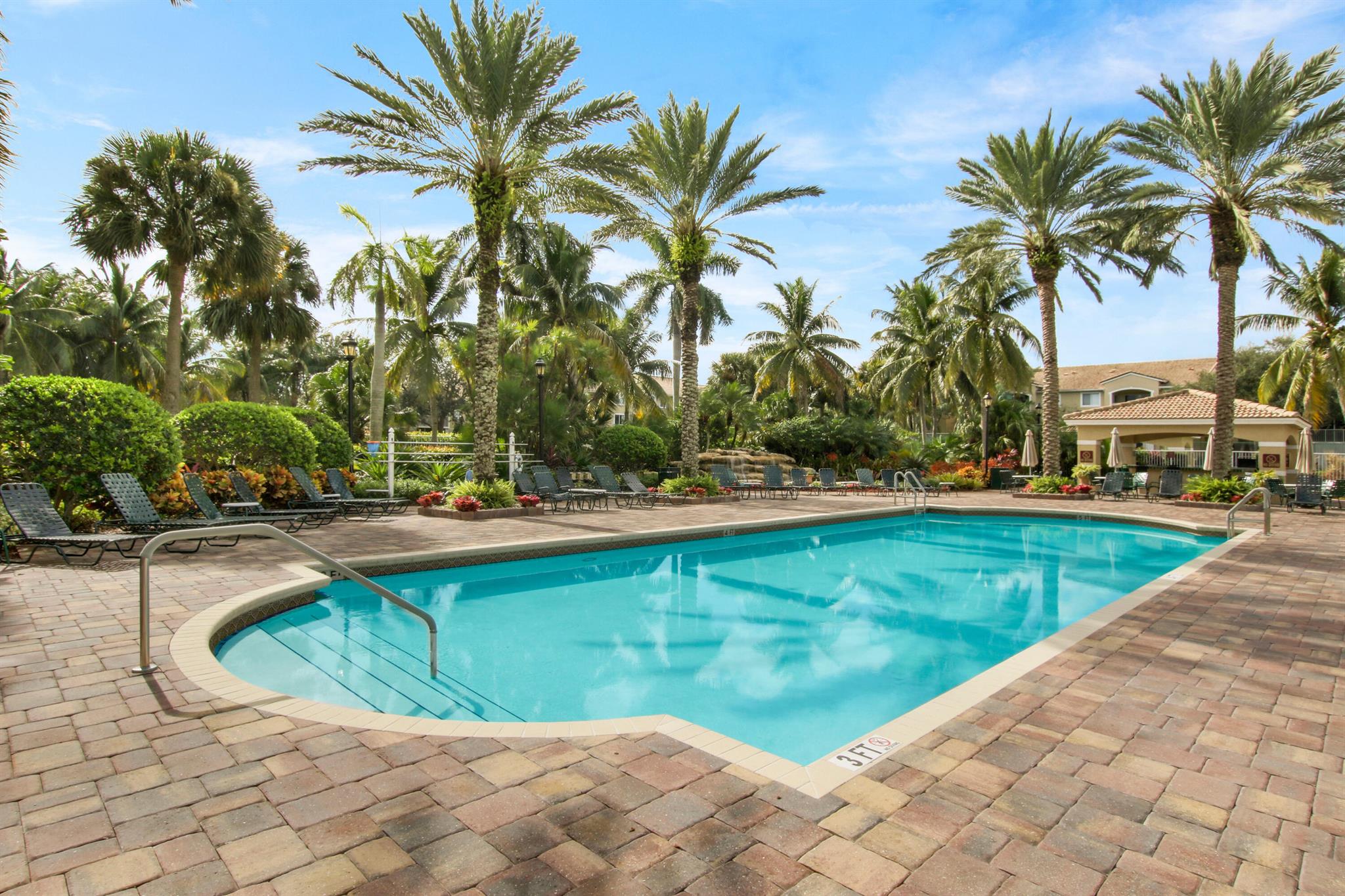 236 Village Boulevard 1112