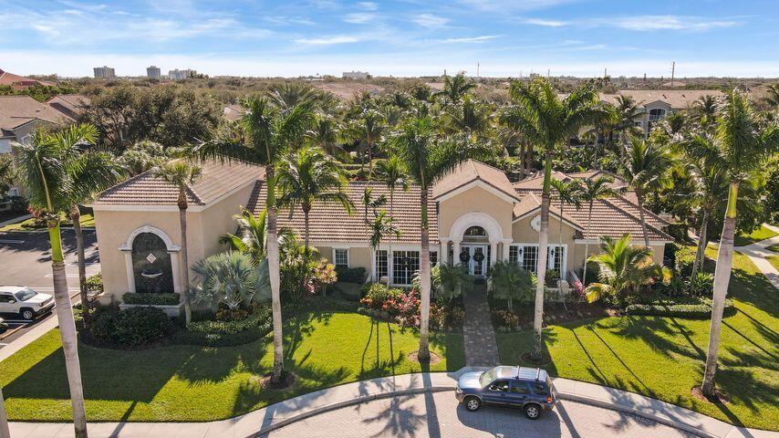 236 Village Boulevard 1112