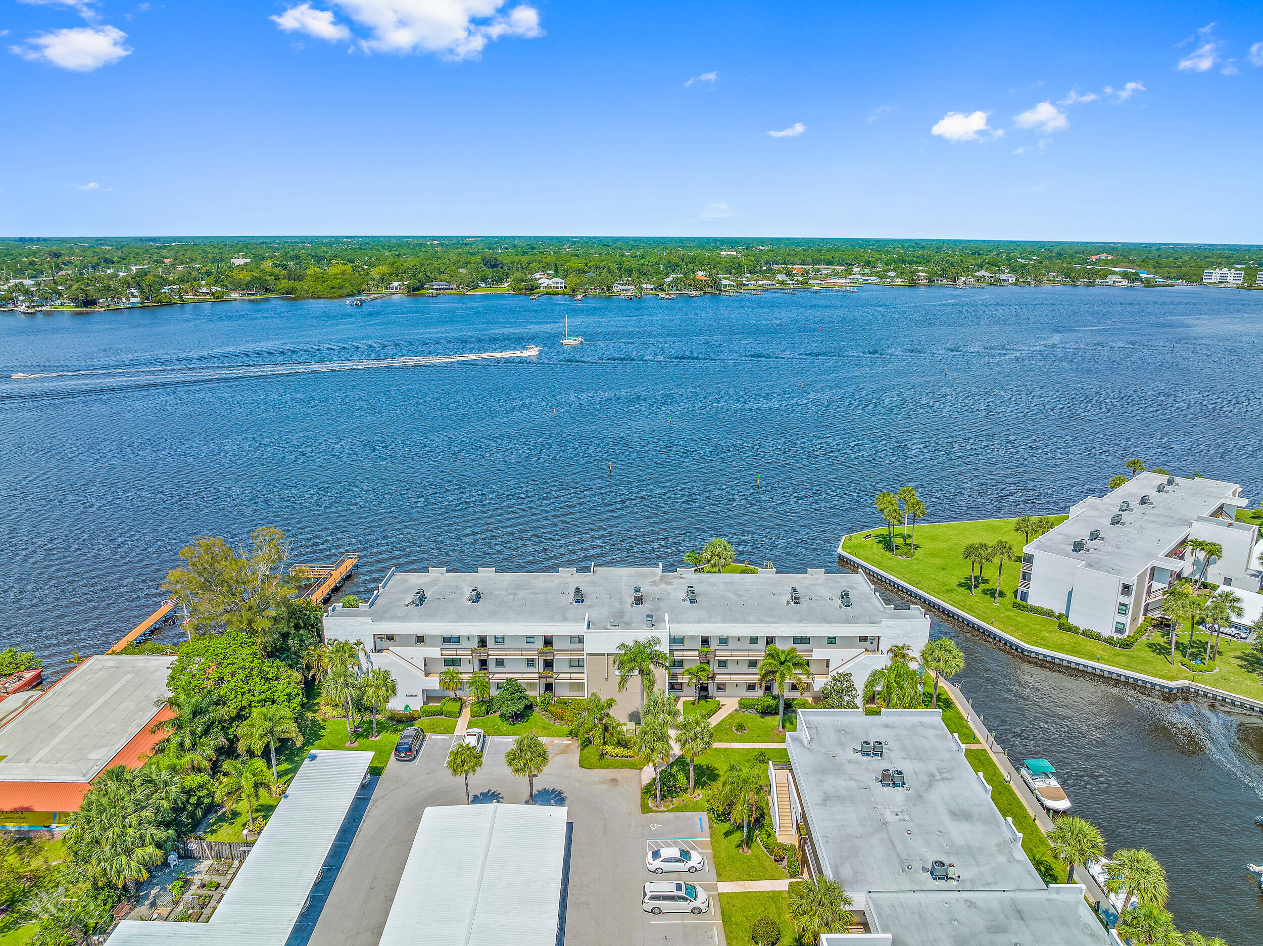 1950 SW Palm City Road 1-106
