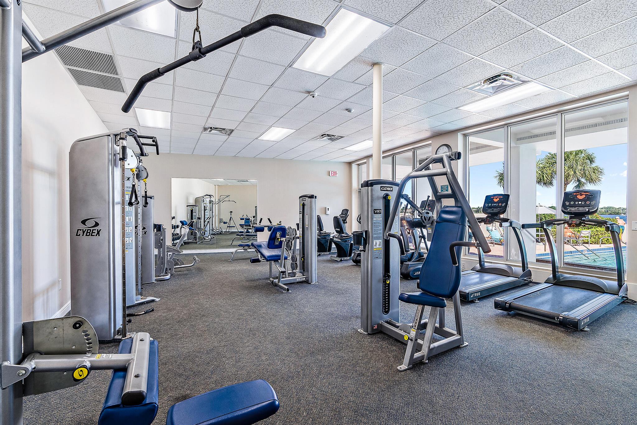 136 Lakeshore Drive 511