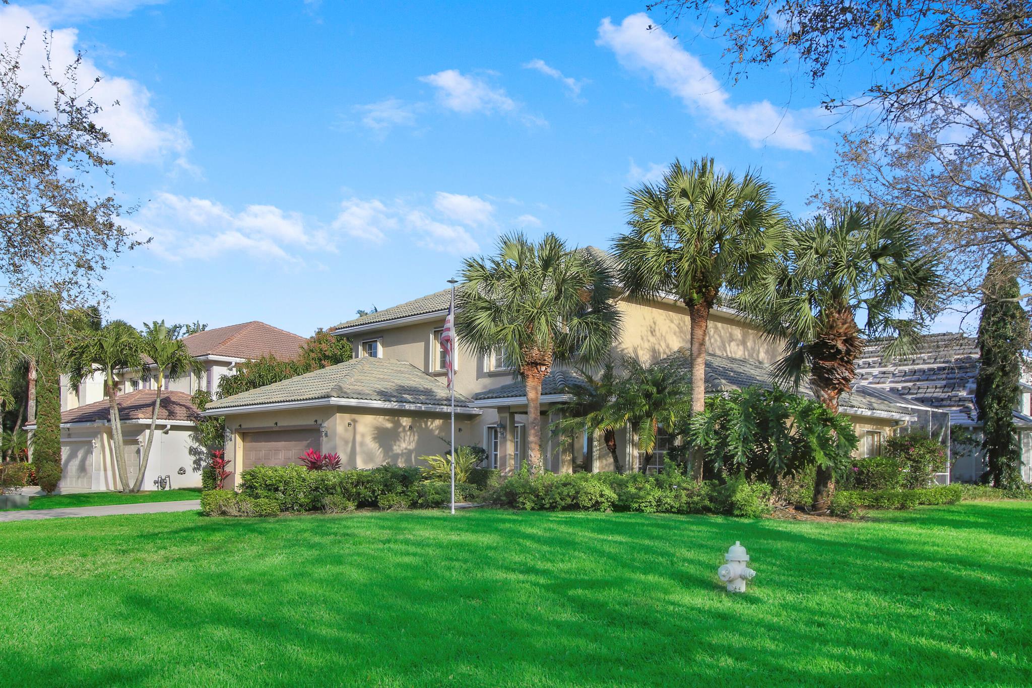 1228 Egret Circle S
