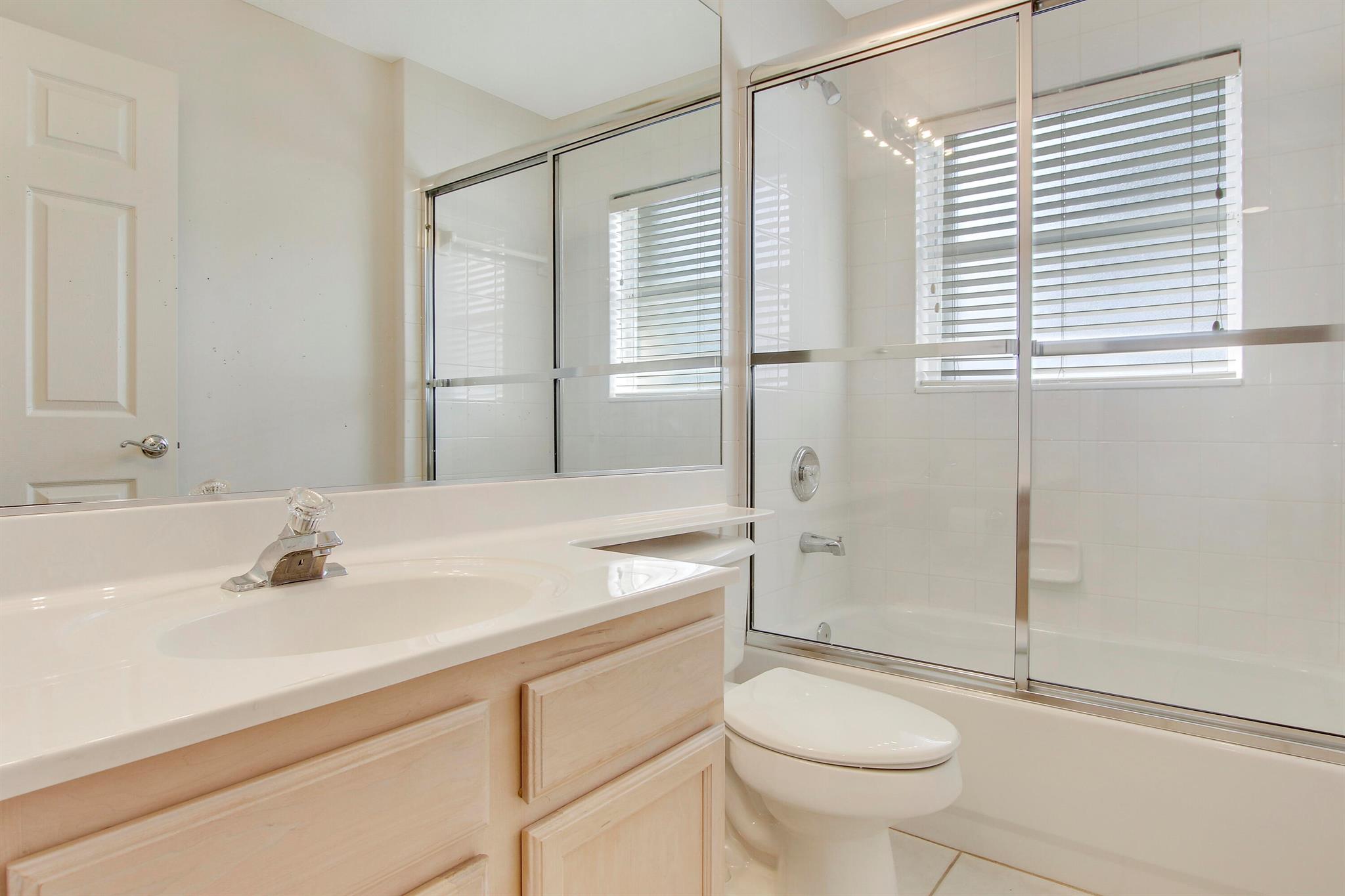 1228 Egret Circle S