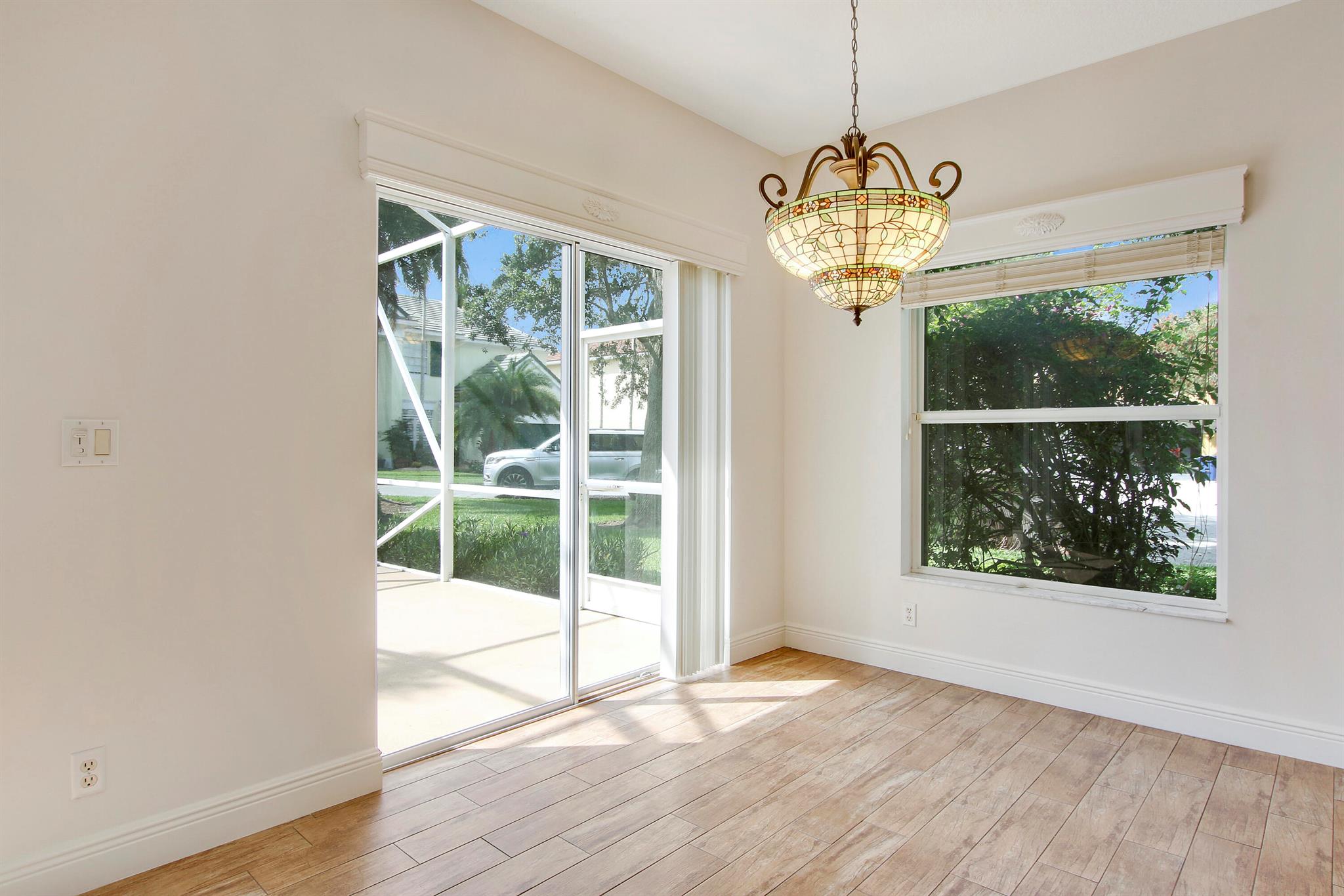 1228 Egret Circle S