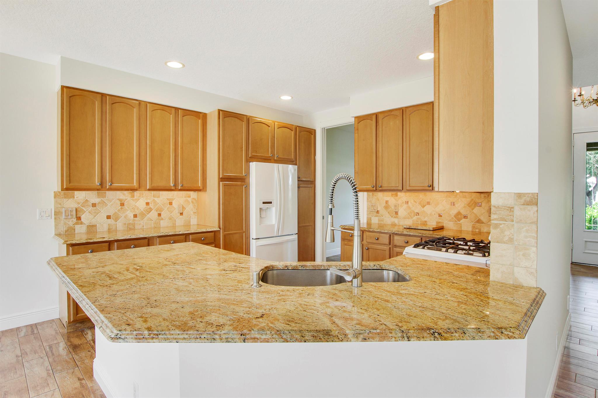 1228 Egret Circle S