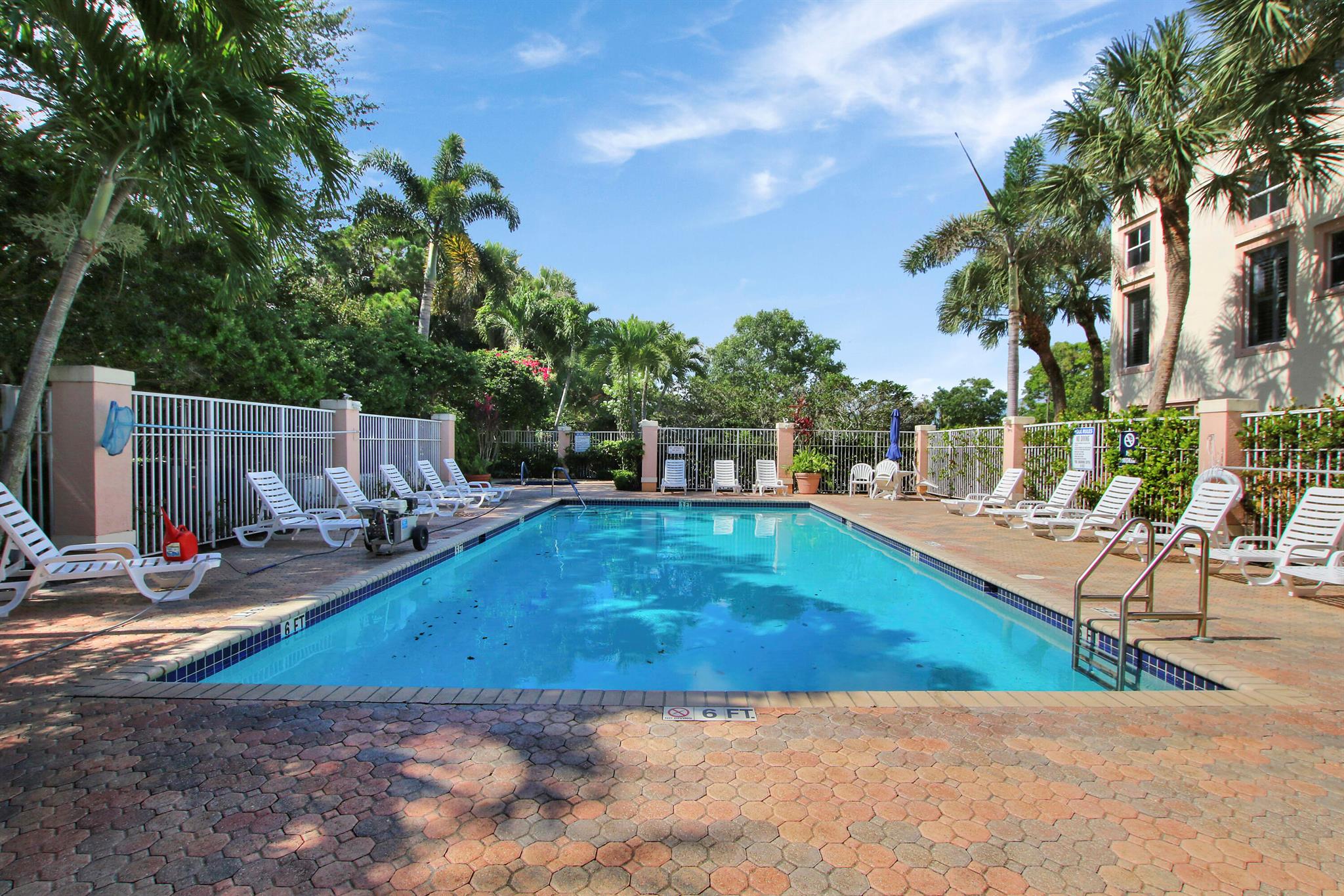 1209 Main Street 310