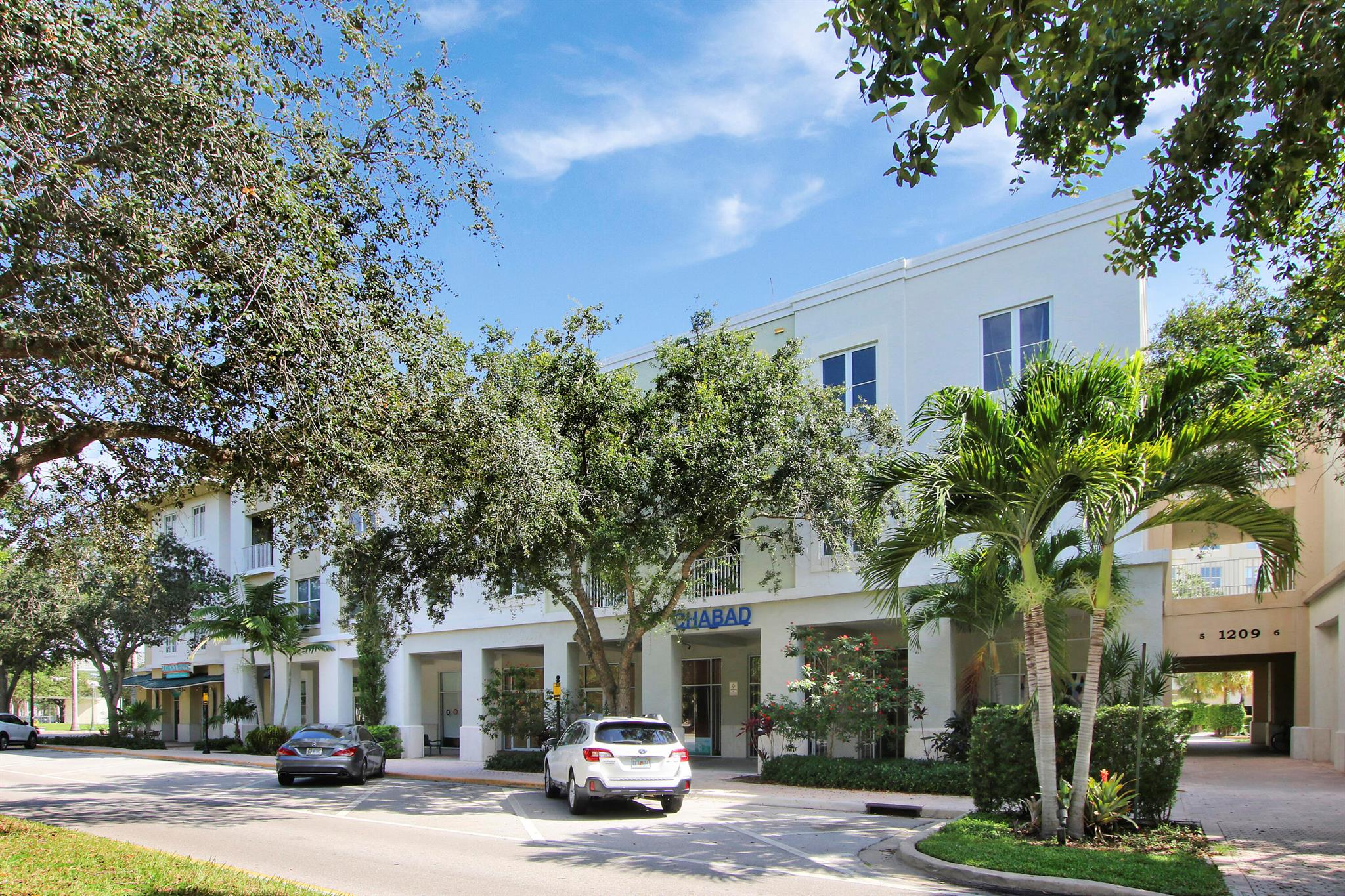 1209 Main Street 310