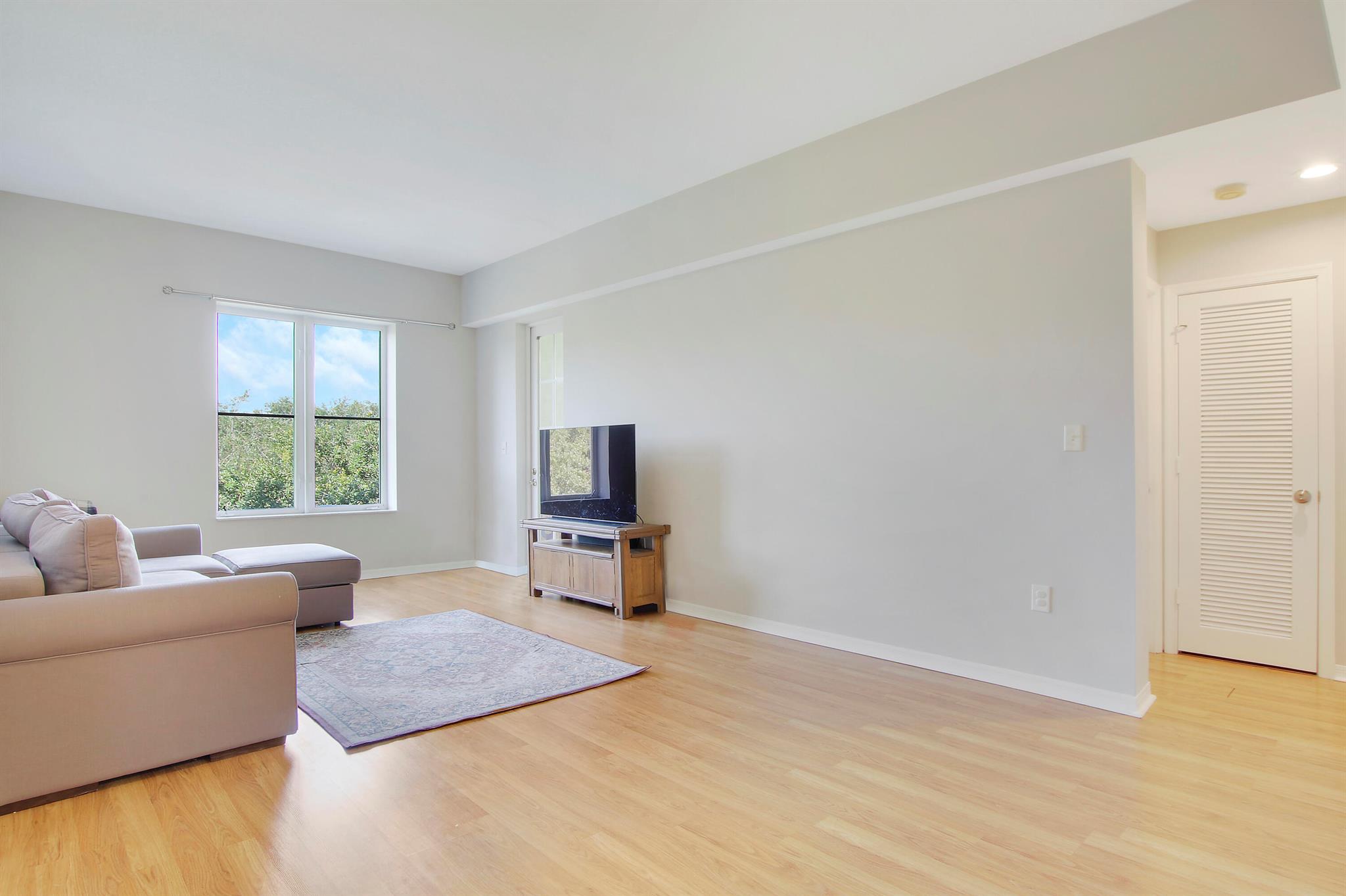 1209 Main Street 310
