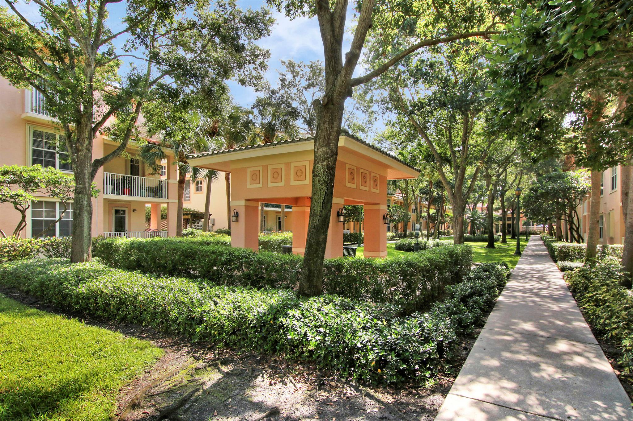1209 Main Street 310