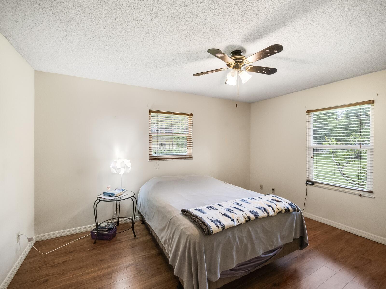 15647 116th Terrace N
