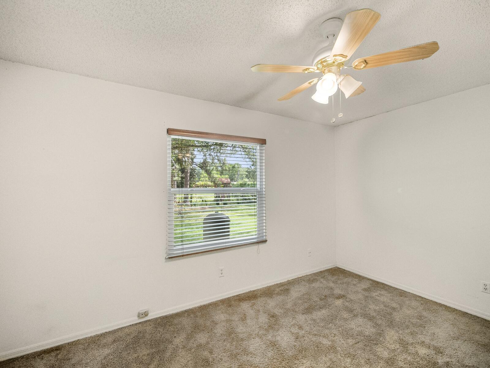 15647 116th Terrace N