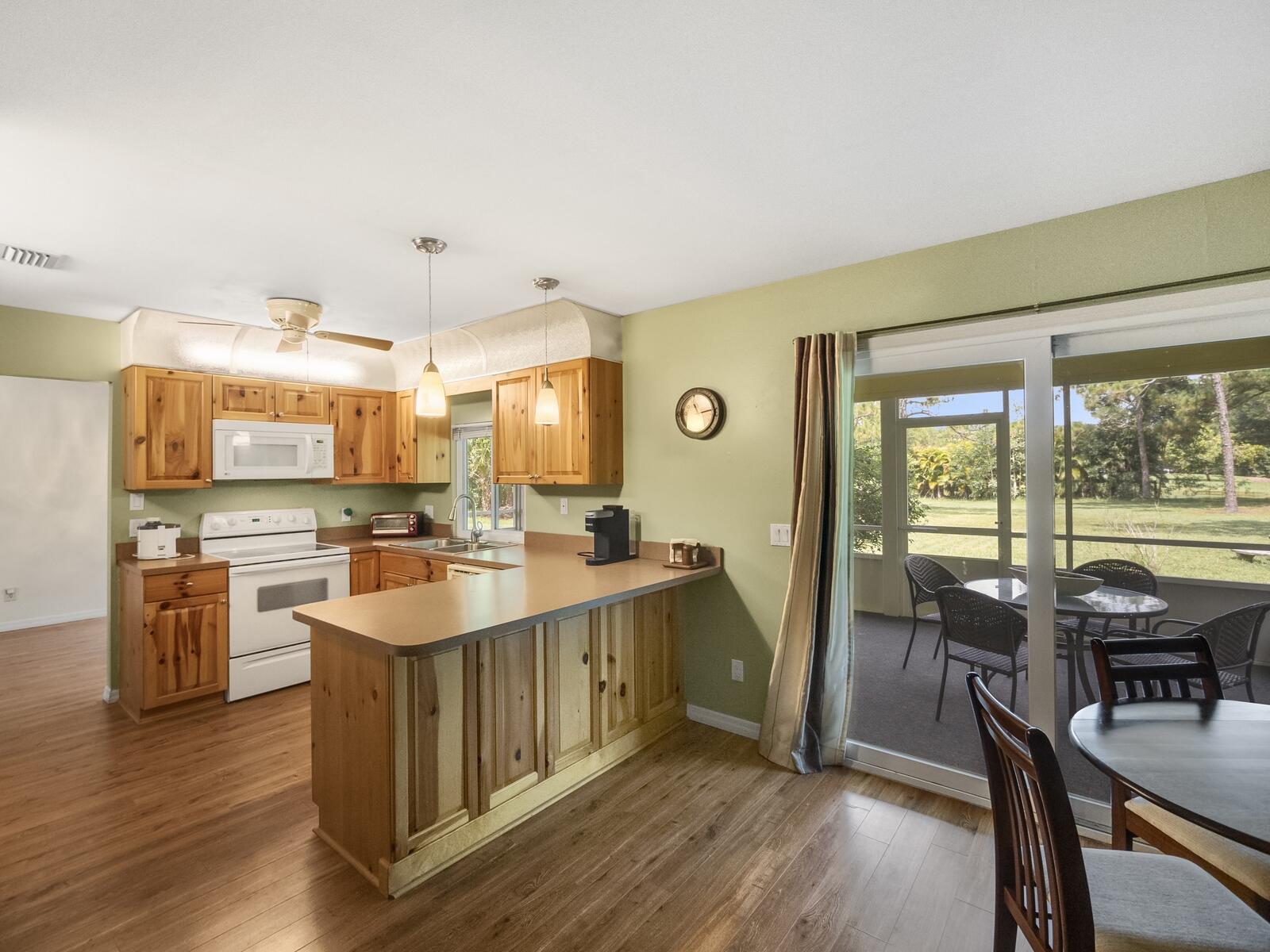 15647 116th Terrace N