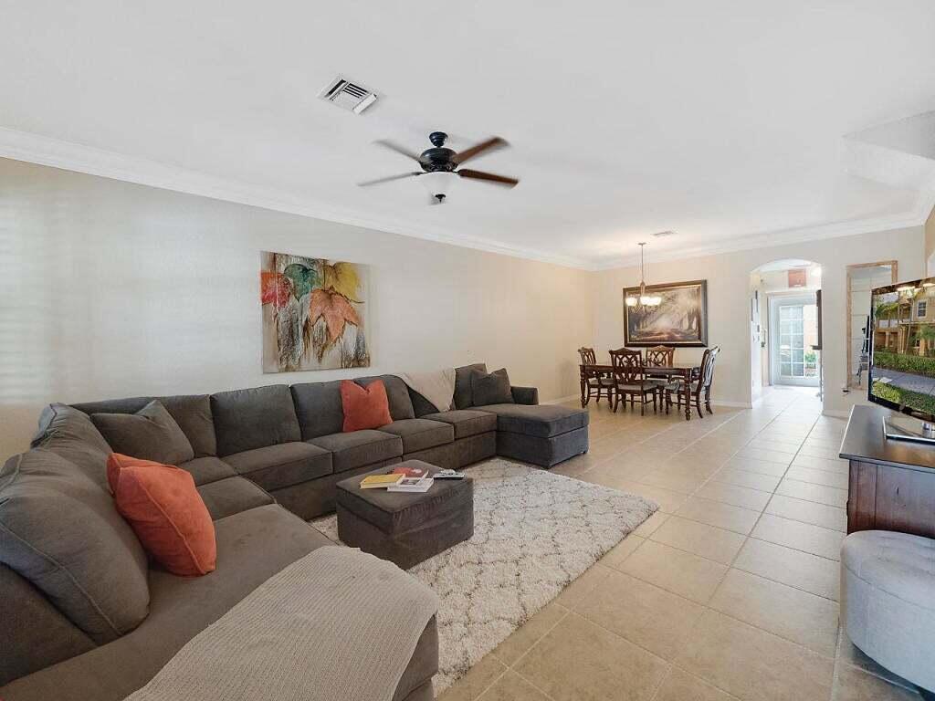 351 E Bay Cedar Circle