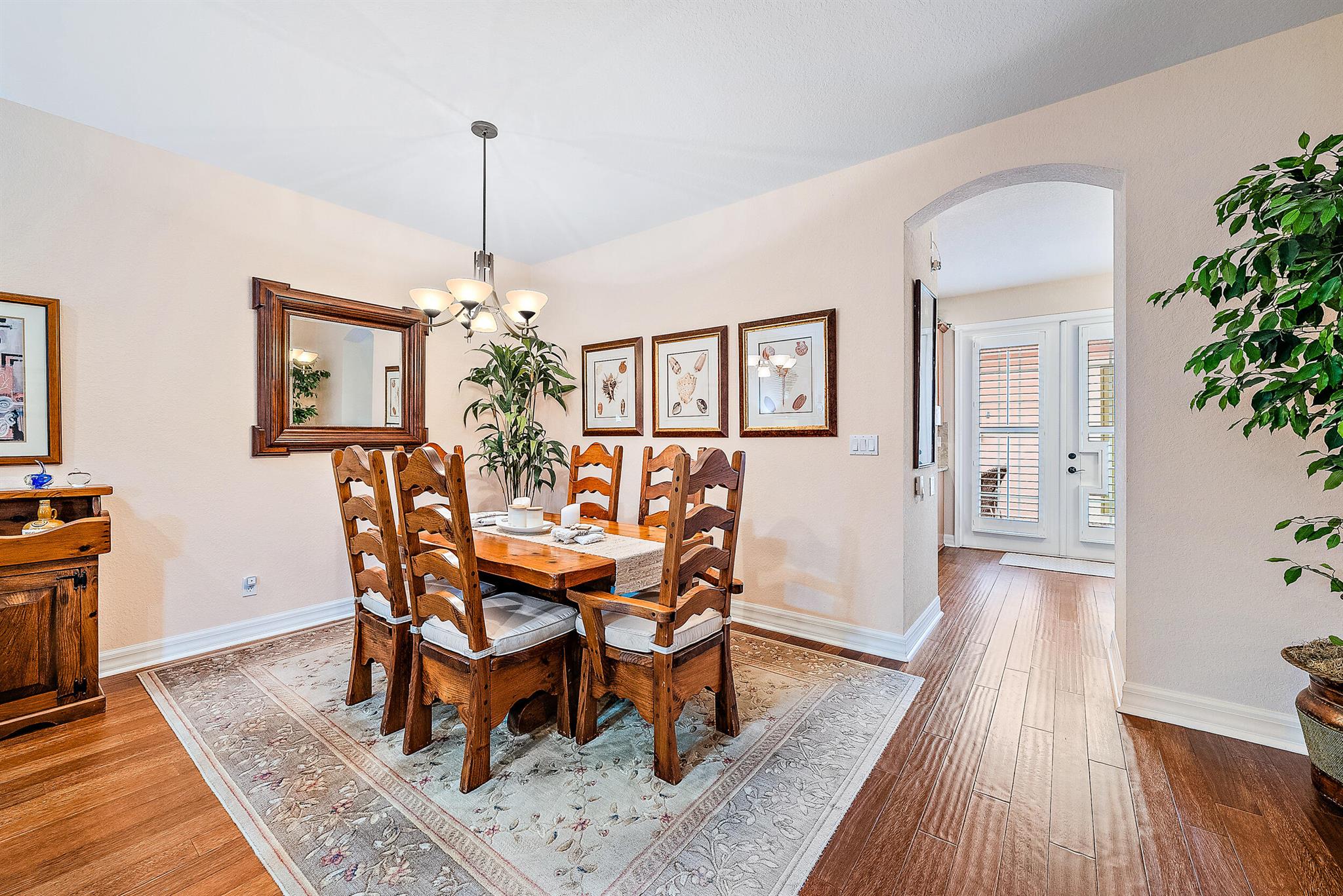 153 Glencullen Circle