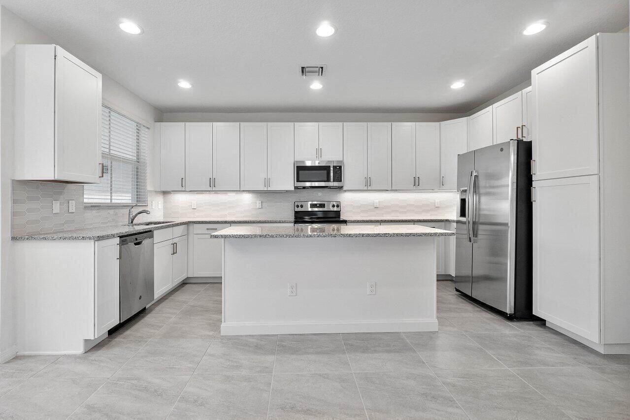 12933 Trevi Isles Drive