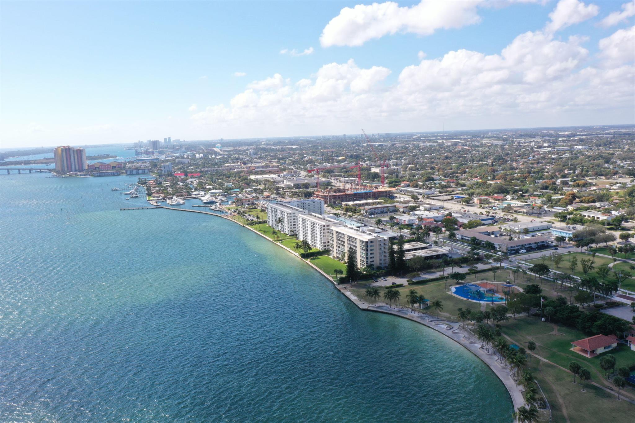 501 Lake Shore Drive 503
