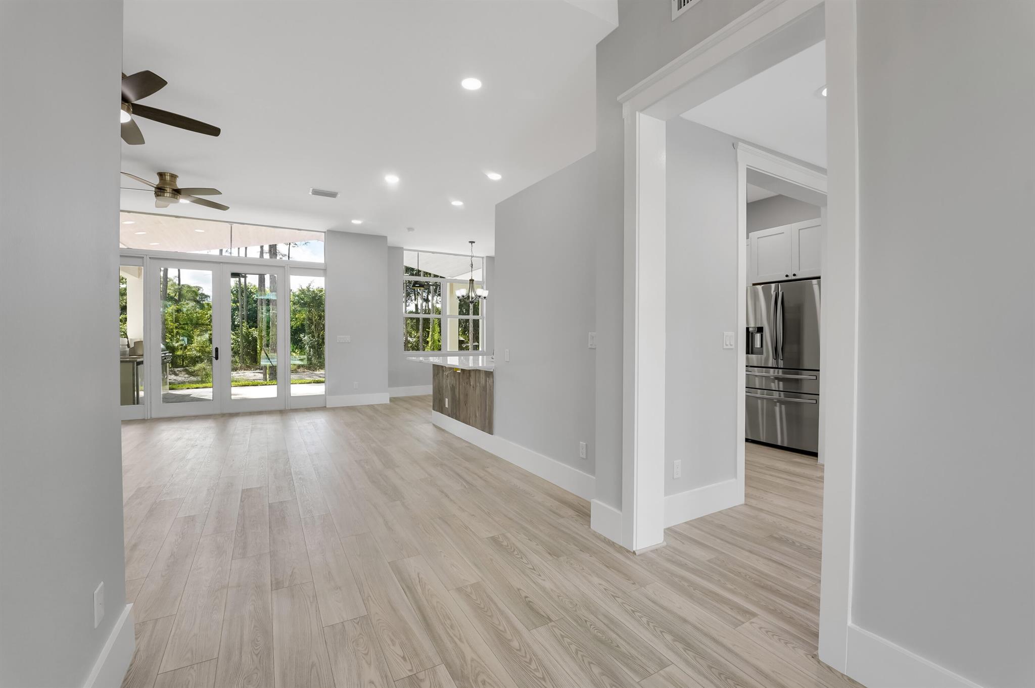 17100 Hamlin Boulevard