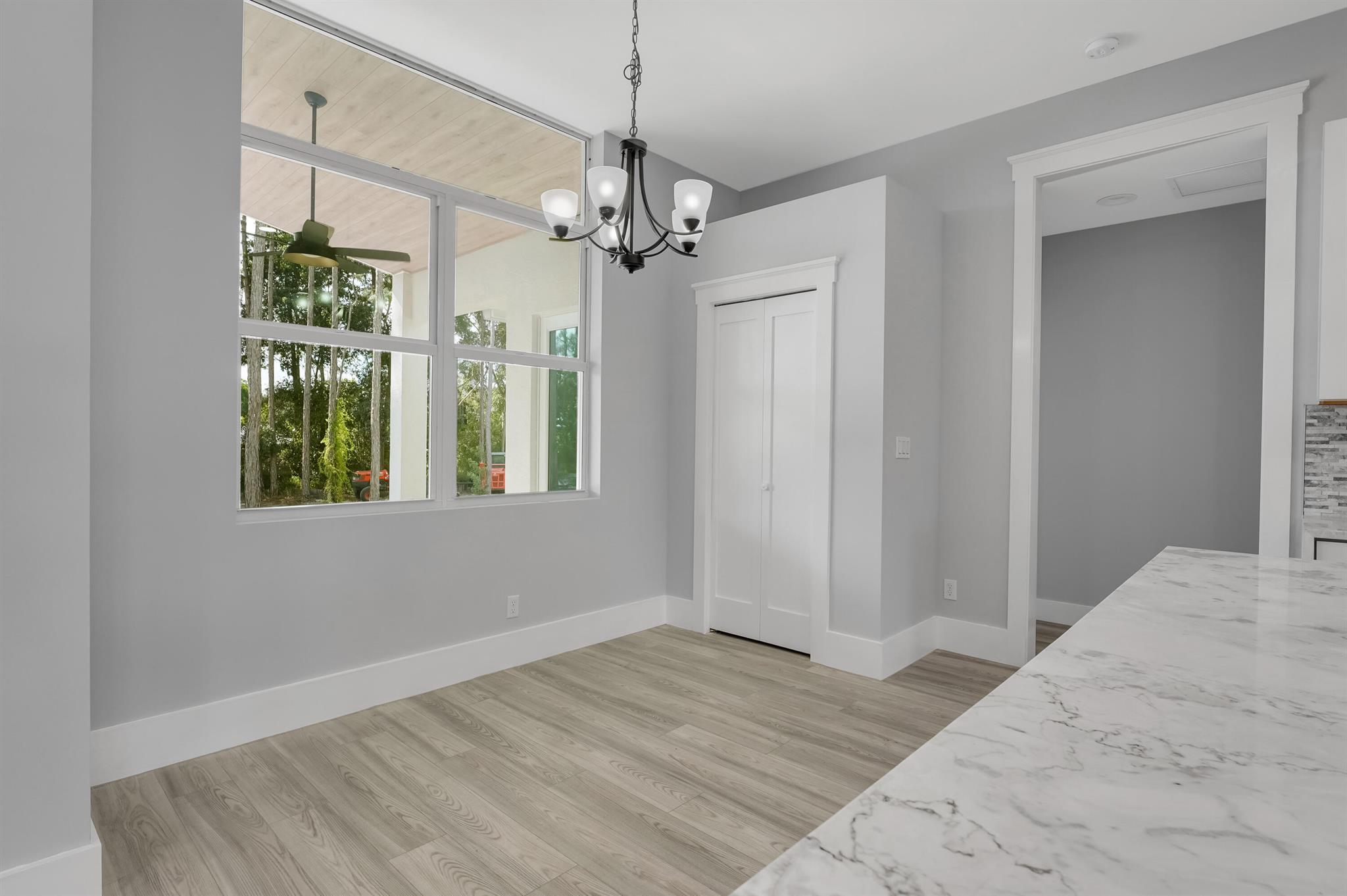 17100 Hamlin Boulevard