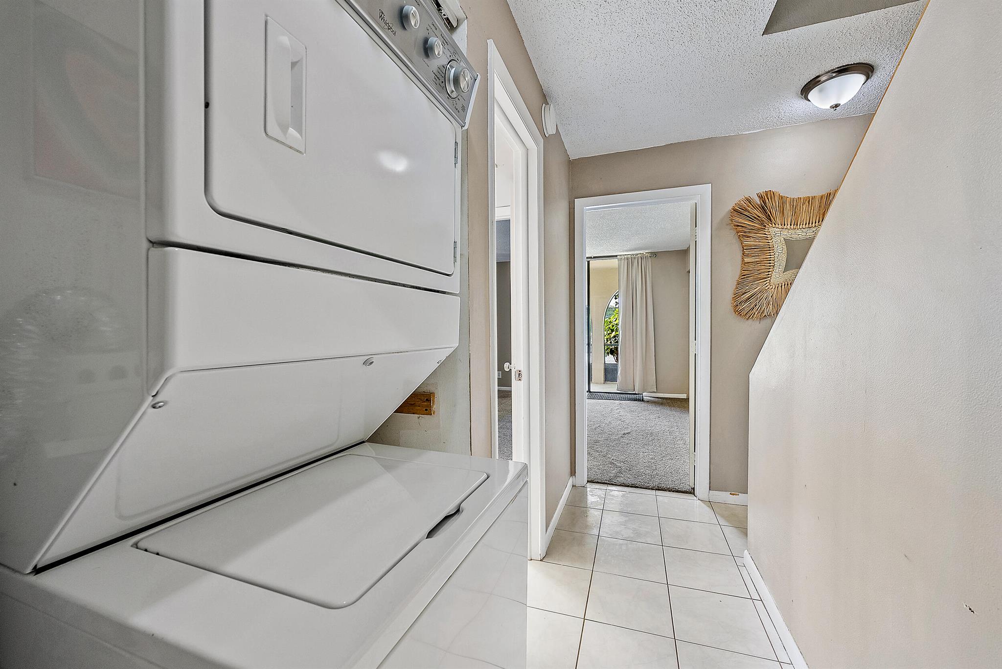 2828 Tennis Club Drive 208