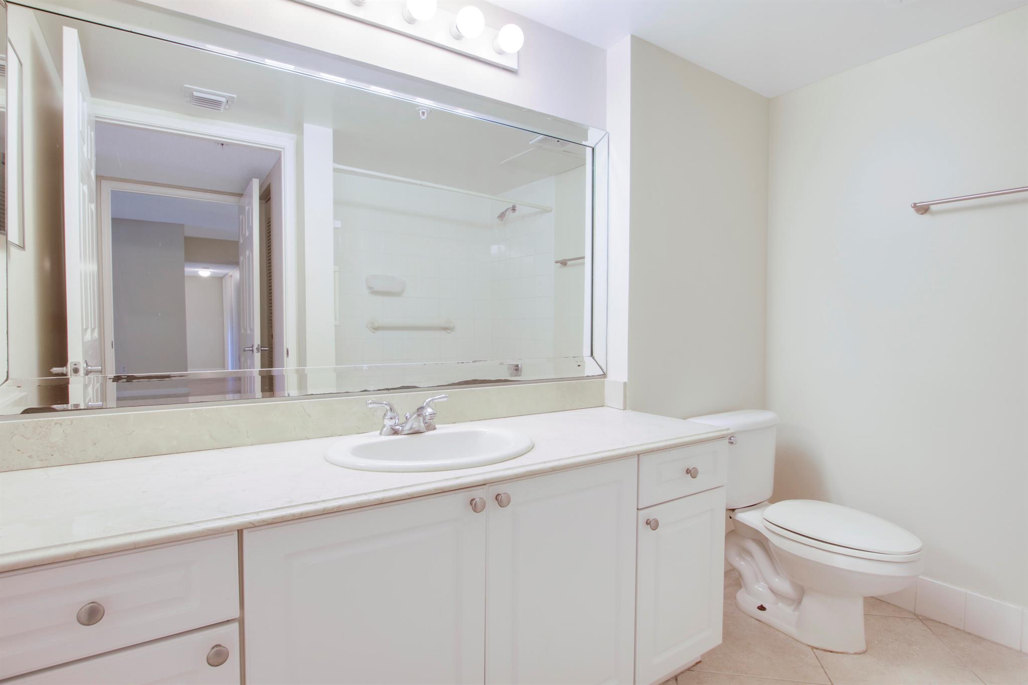 284 Village Blvd Boulevard 9112