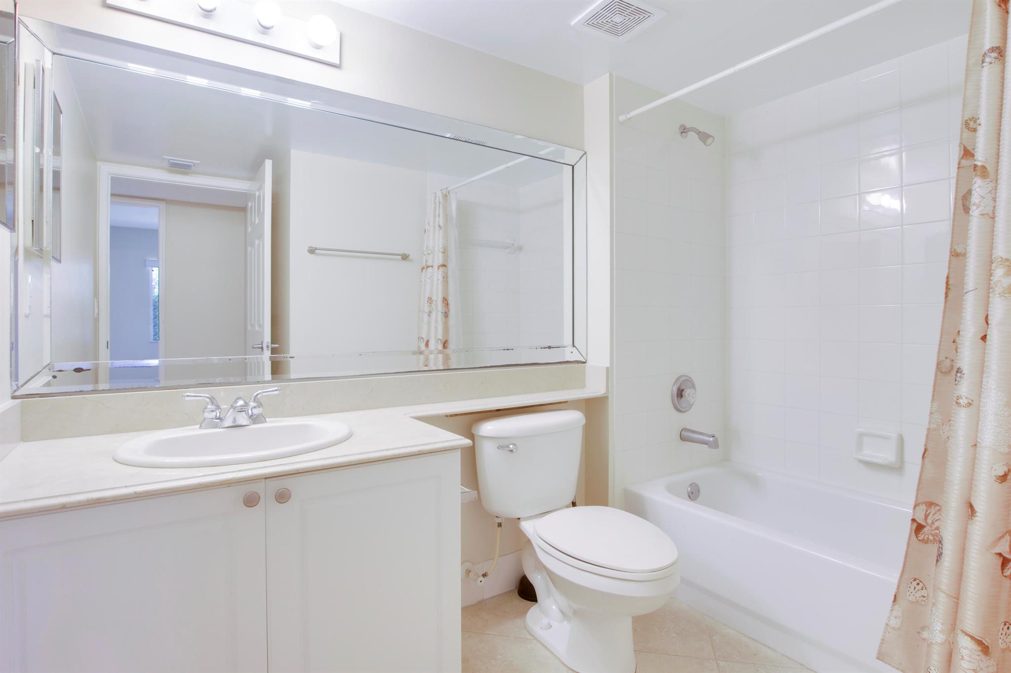 284 Village Blvd Boulevard 9112