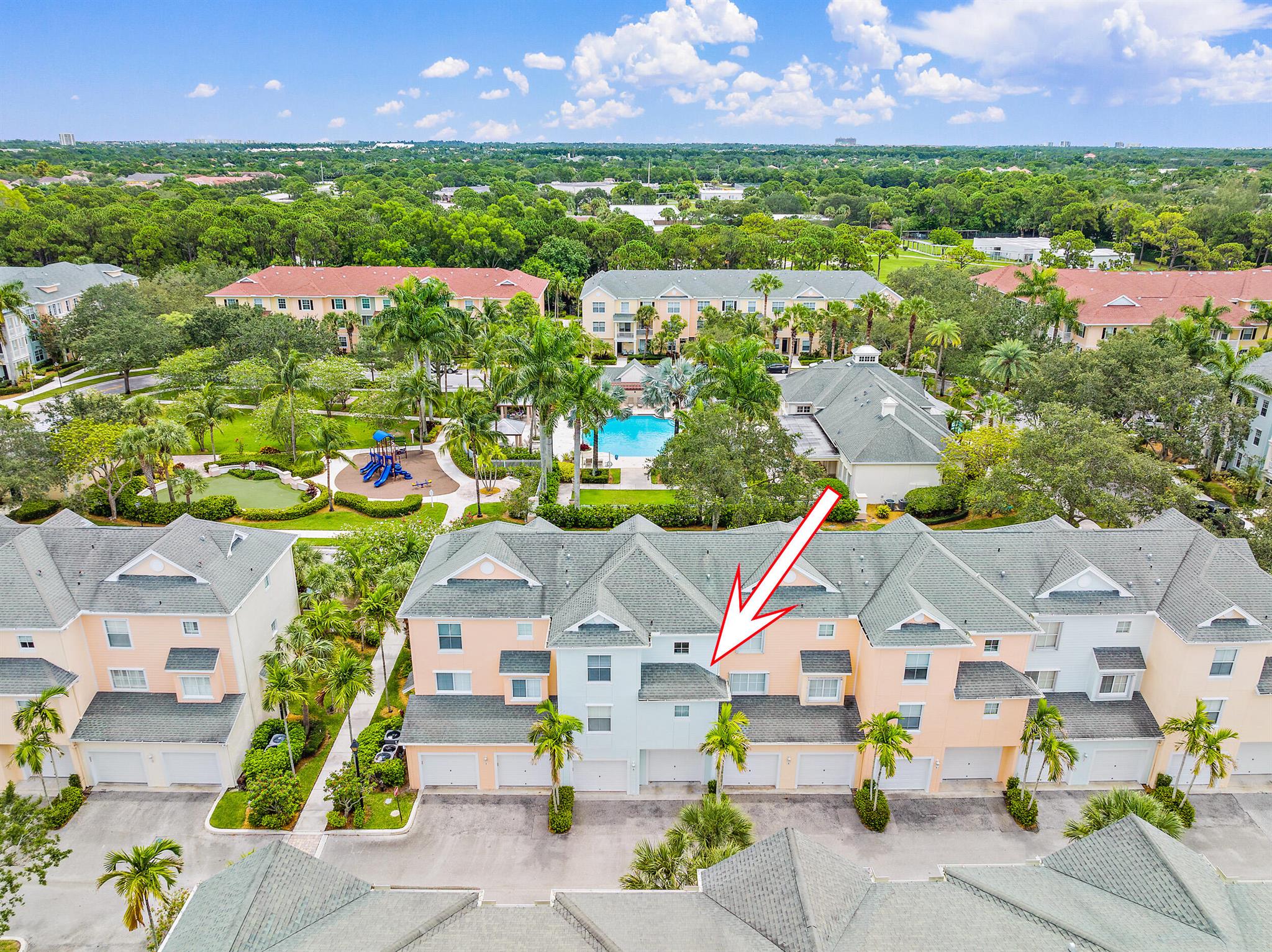 156 Aragon Way 105