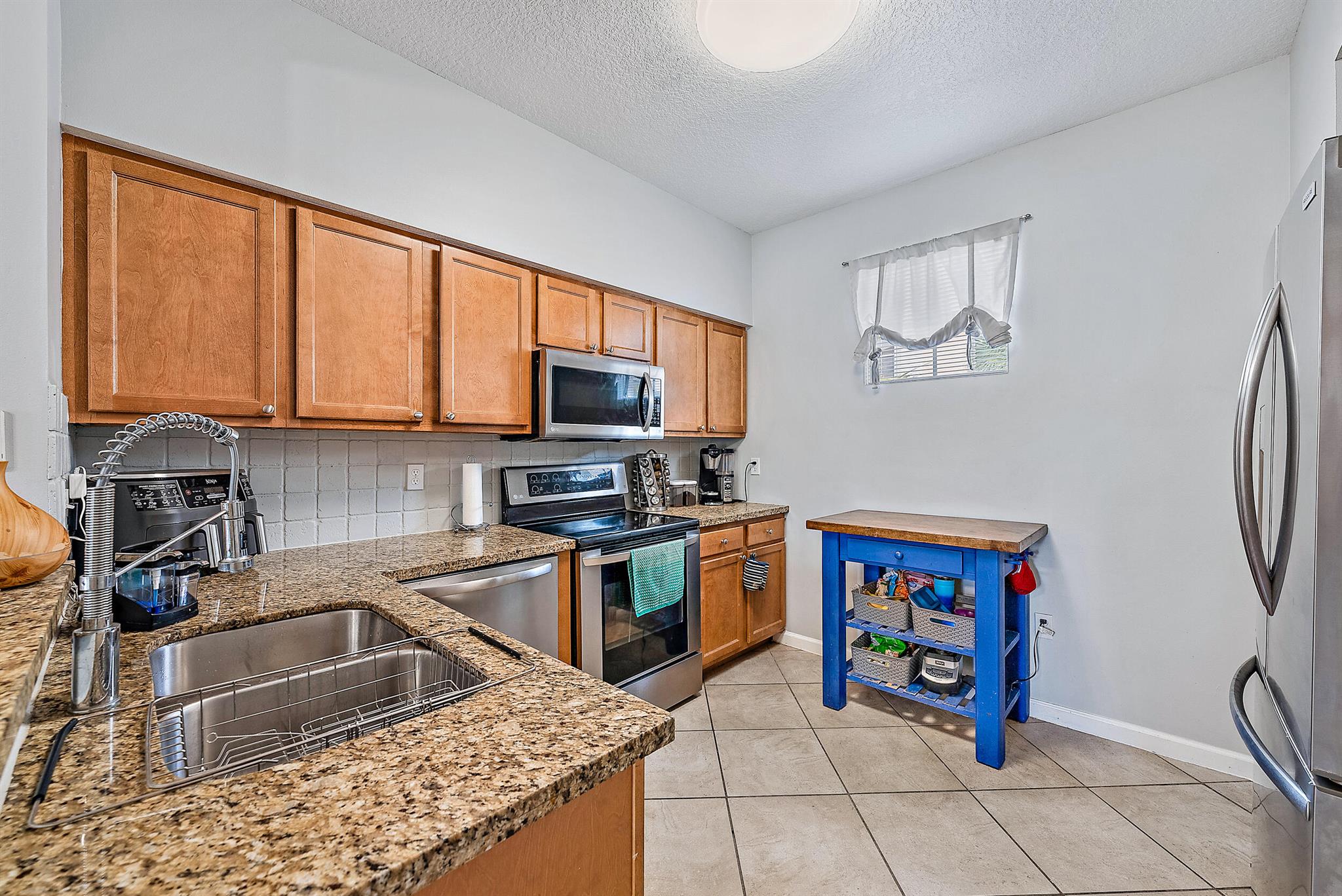 156 Aragon Way 105
