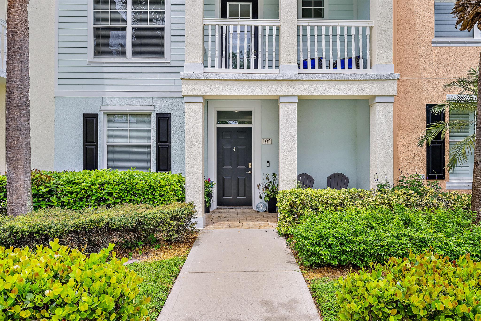 156 Aragon Way 105