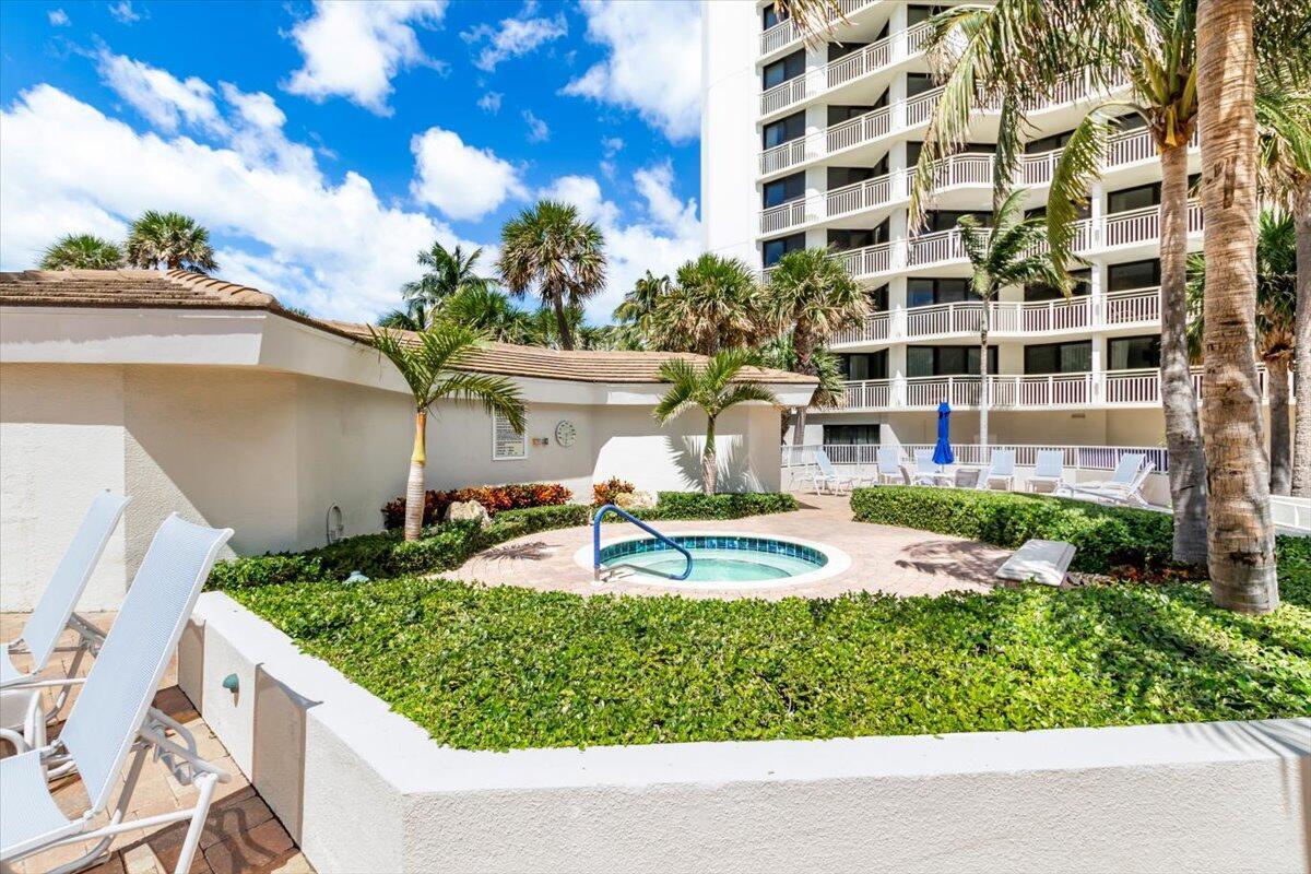 3000 N Ocean Drive 30b
