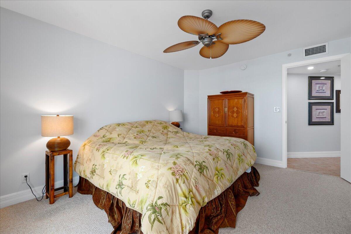 3000 N Ocean Drive 30b