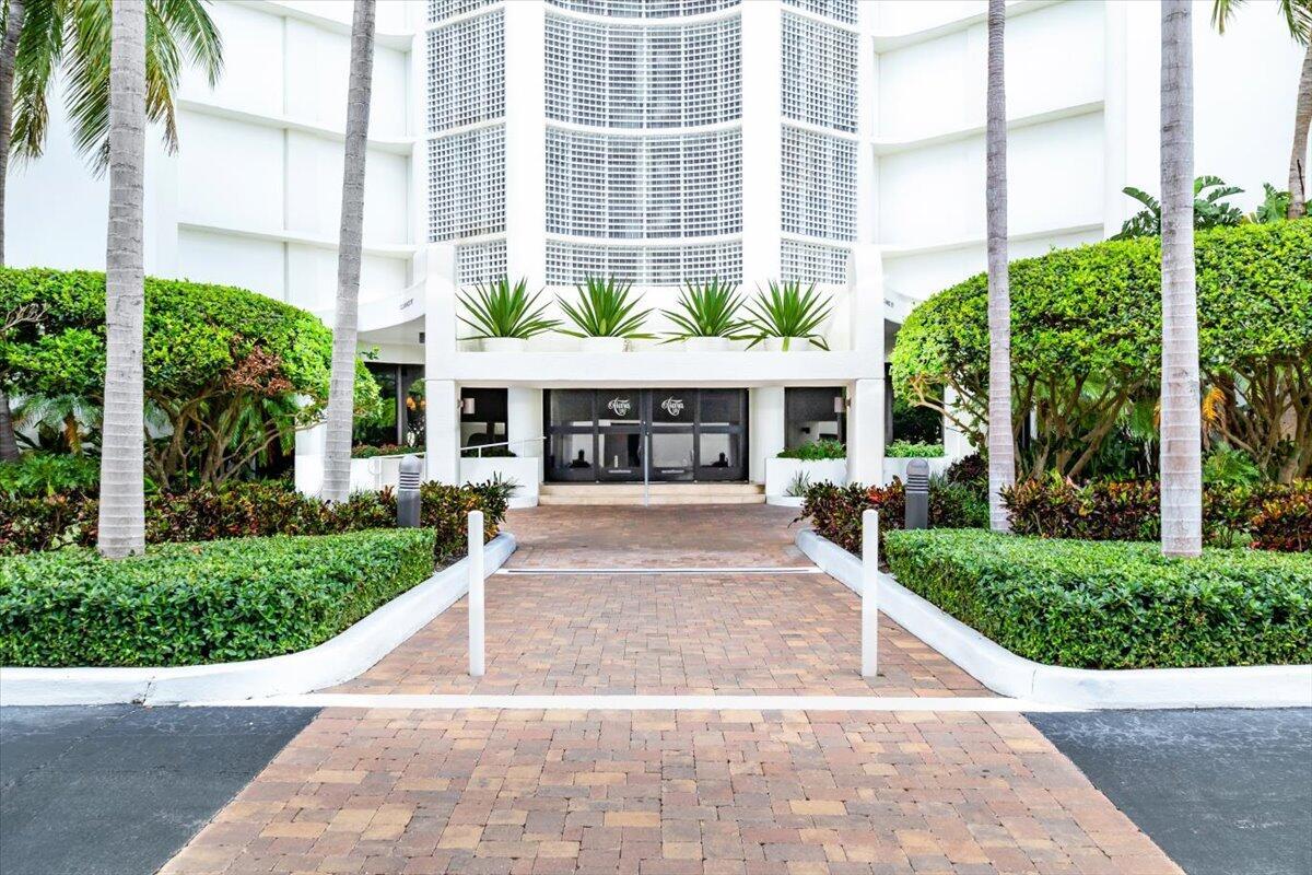 3000 N Ocean Drive 30b