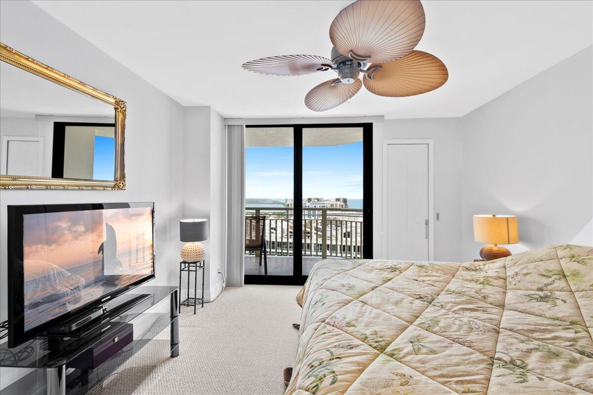 3000 N Ocean Drive 30b