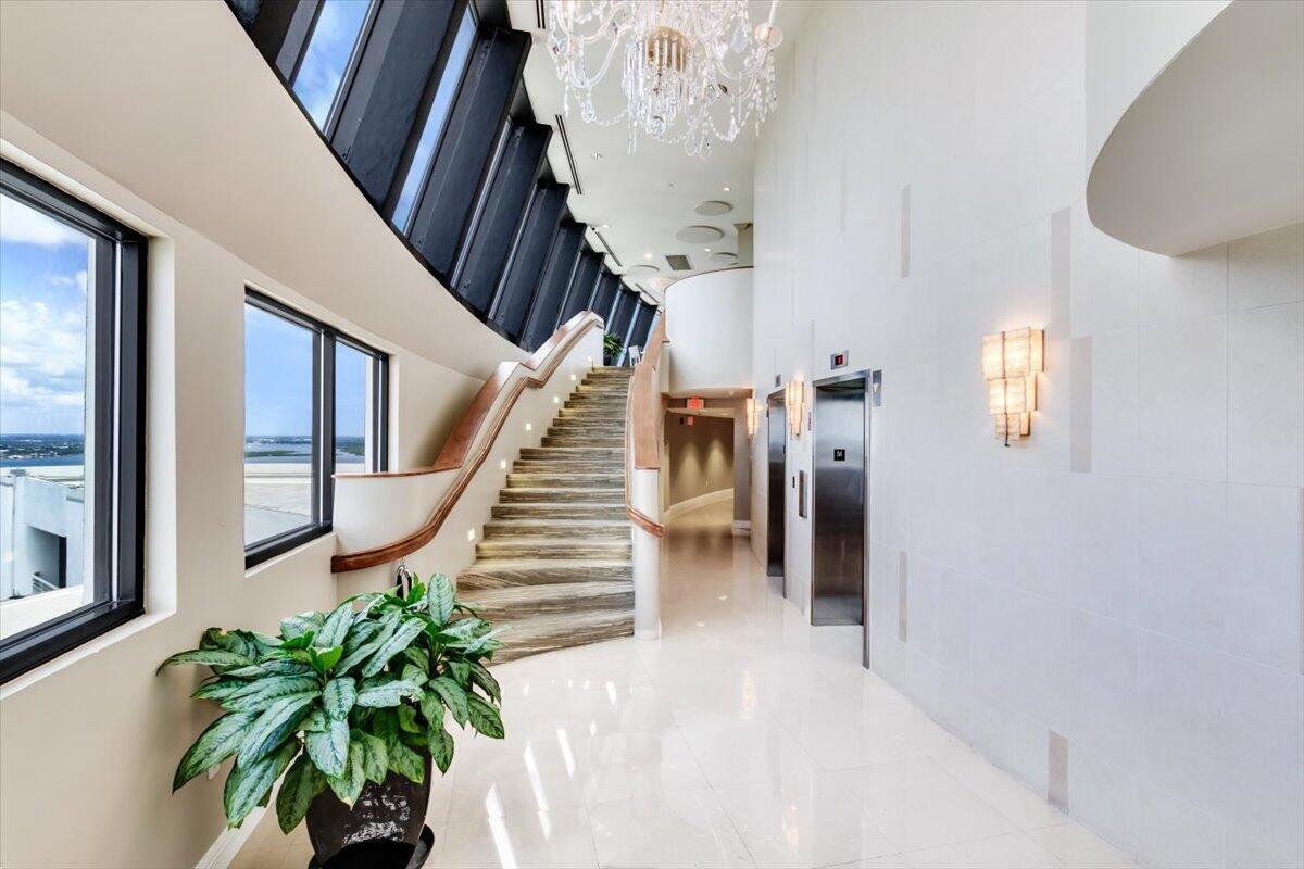 3000 N Ocean Drive 30b