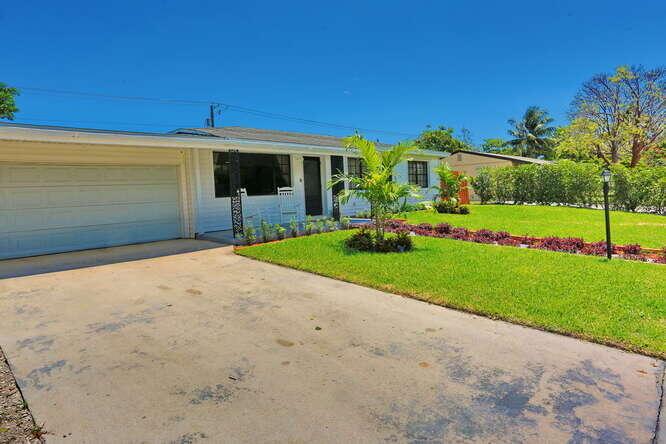 826 Cochran Drive